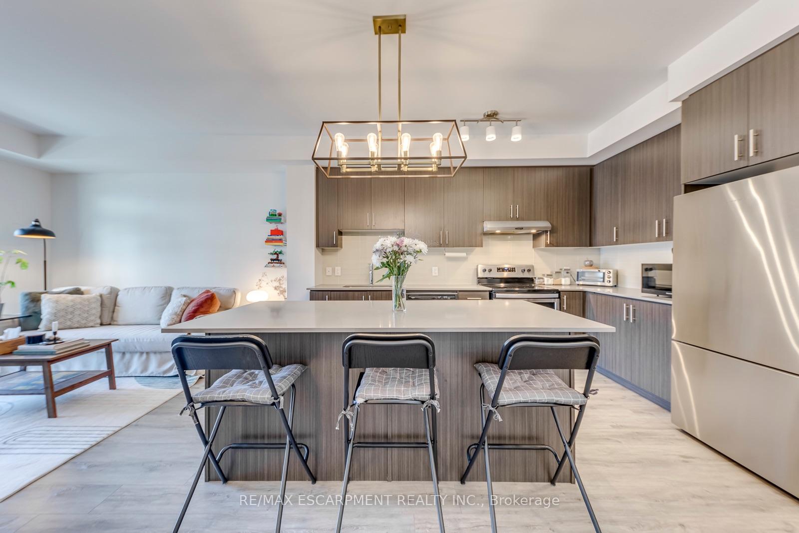 Photo 14 of Unit 303, 320 Plains Road E, Burlington, LaSalle — HOMEH