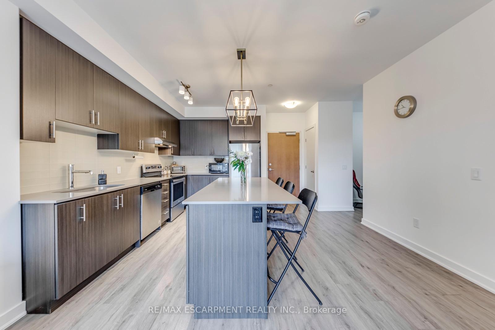 Photo 17 of Unit 303, 320 Plains Road E, Burlington, LaSalle — HOMEH