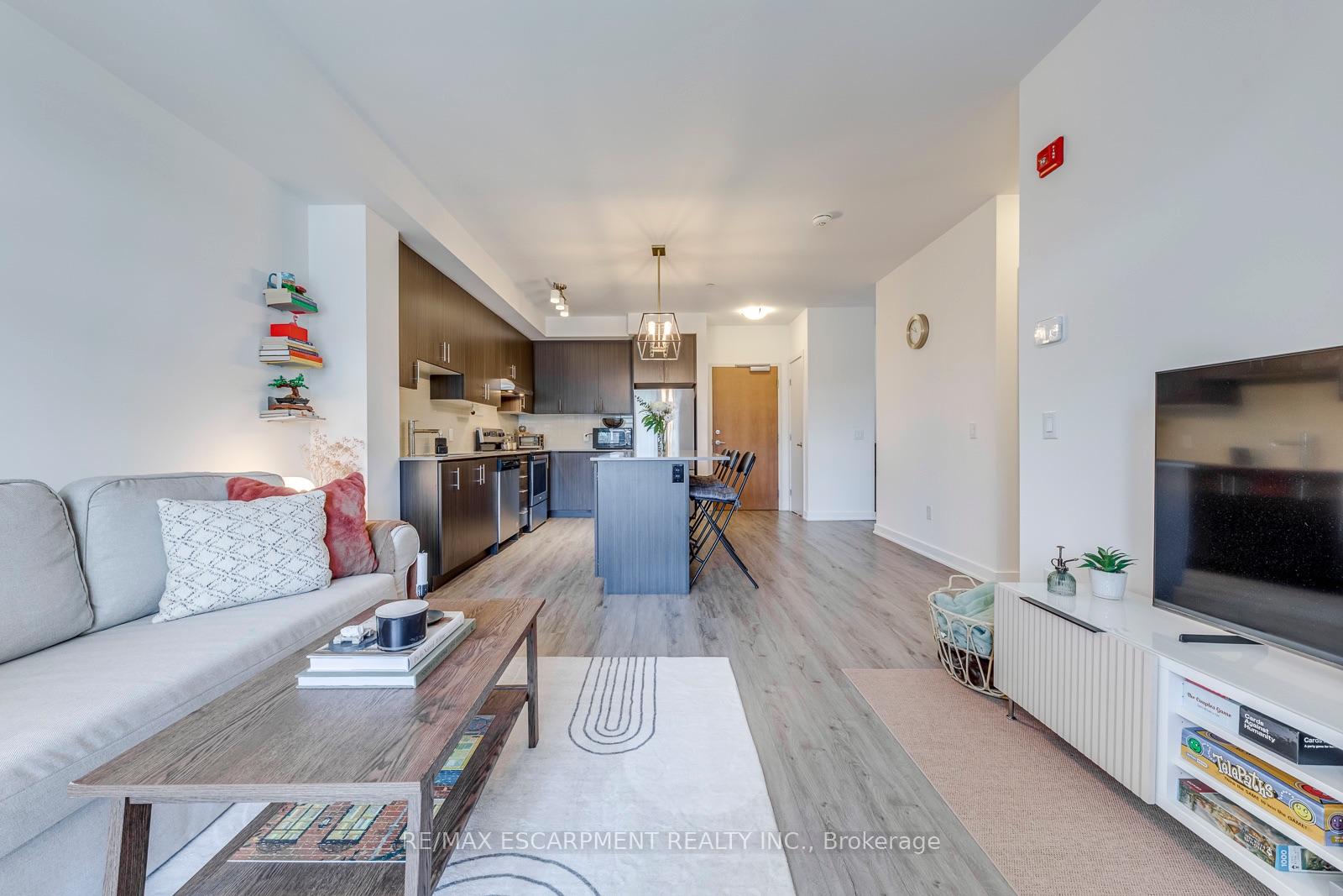 Photo 24 of Unit 303, 320 Plains Road E, Burlington, LaSalle — HOMEH