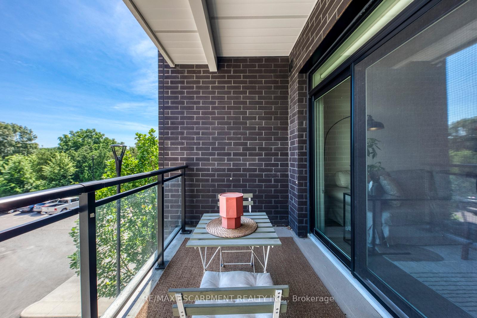Photo 26 of Unit 303, 320 Plains Road E, Burlington, LaSalle — HOMEH