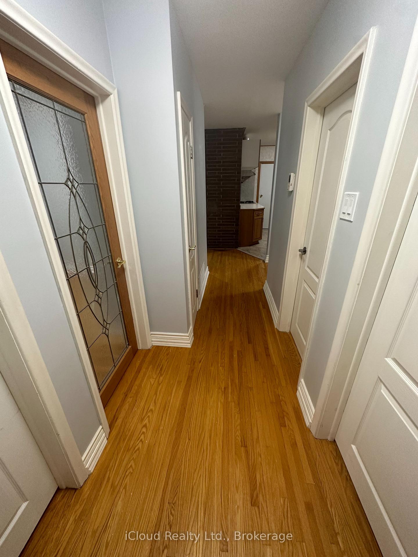 Photo 6 of Unit Main, 17 Sora Drive, Mississauga, Streetsville — HOMEH