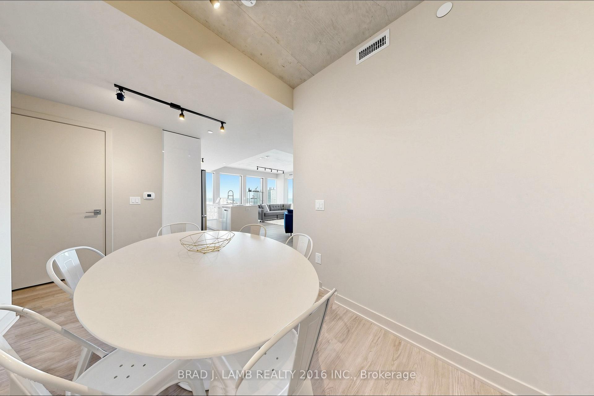 Photo 6 of Unit 2901, 284 King Street E, Toronto, Moss Park — HOMEH