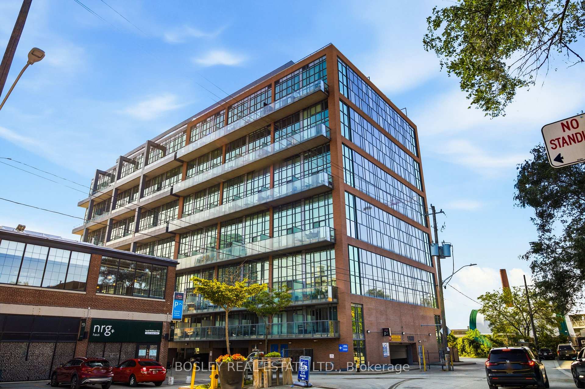 Photo 24 of Unit 302, 5 Hanna Avenue, Toronto, Niagara — HOMEH