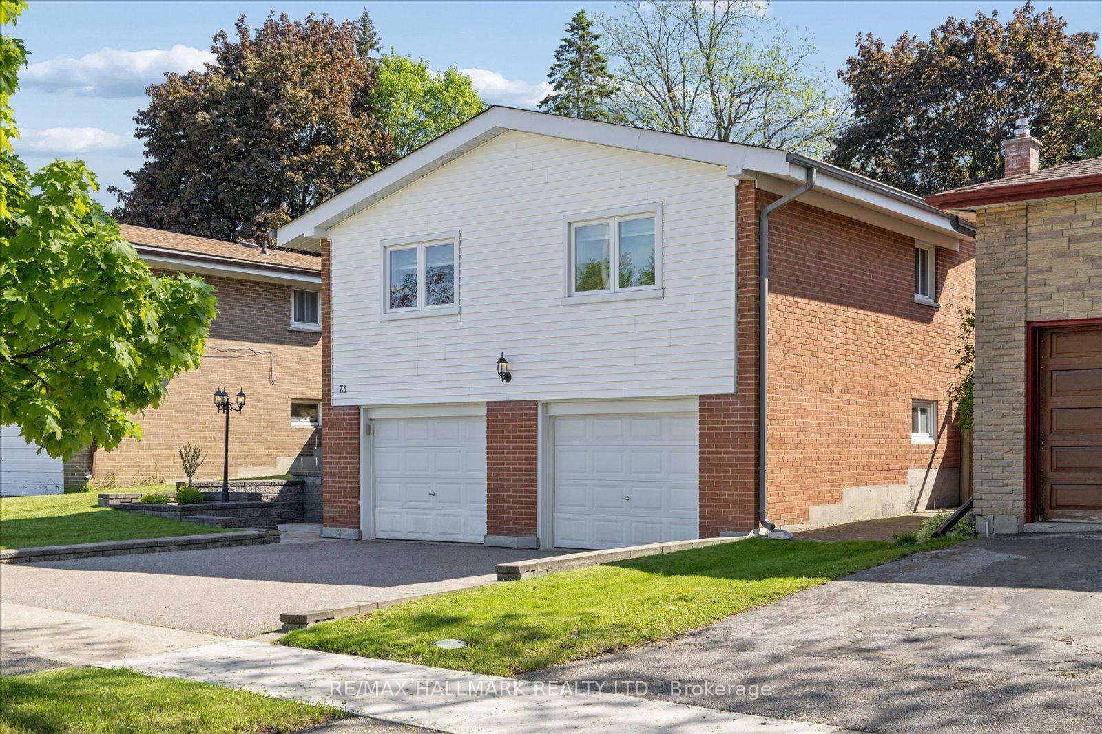 Photo 2 of 73 Fulbert Crescent, Scarborough, Agincourt South-Malvern West — HOMEH