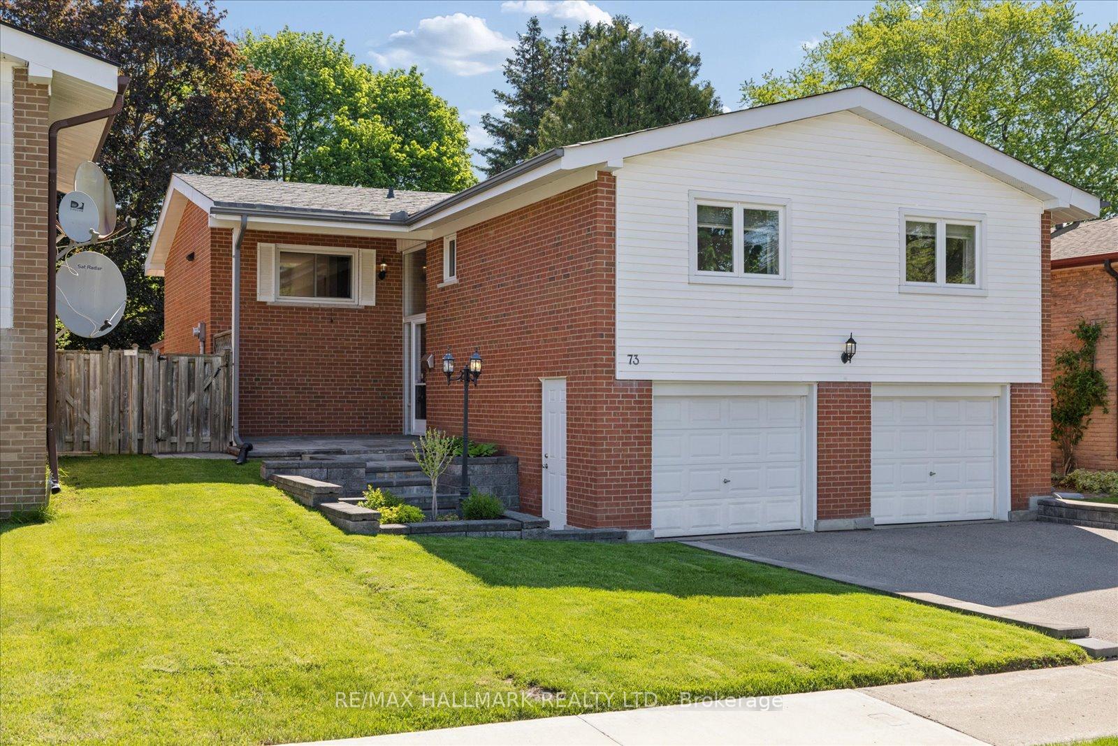 Photo 3 of 73 Fulbert Crescent, Scarborough, Agincourt South-Malvern West — HOMEH