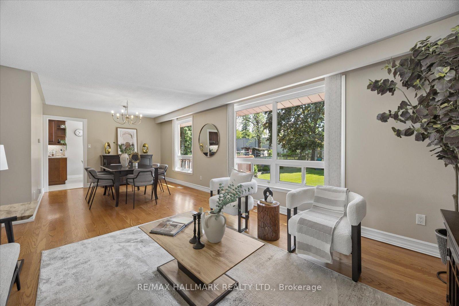 Photo 6 of 73 Fulbert Crescent, Scarborough, Agincourt South-Malvern West — HOMEH