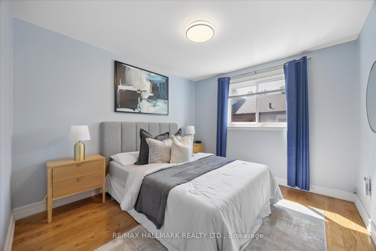 Photo 23 of 73 Fulbert Crescent, Scarborough, Agincourt South-Malvern West — HOMEH