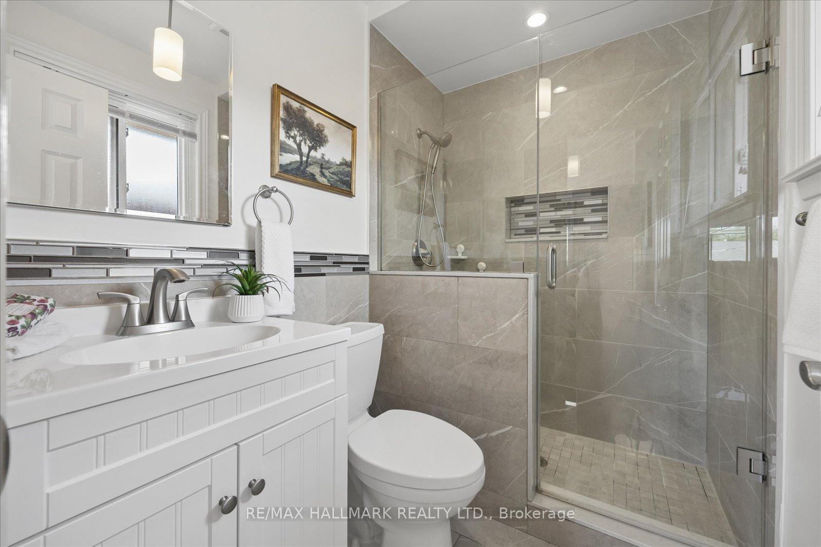 Photo 27 of 73 Fulbert Crescent, Scarborough, Agincourt South-Malvern West — HOMEH