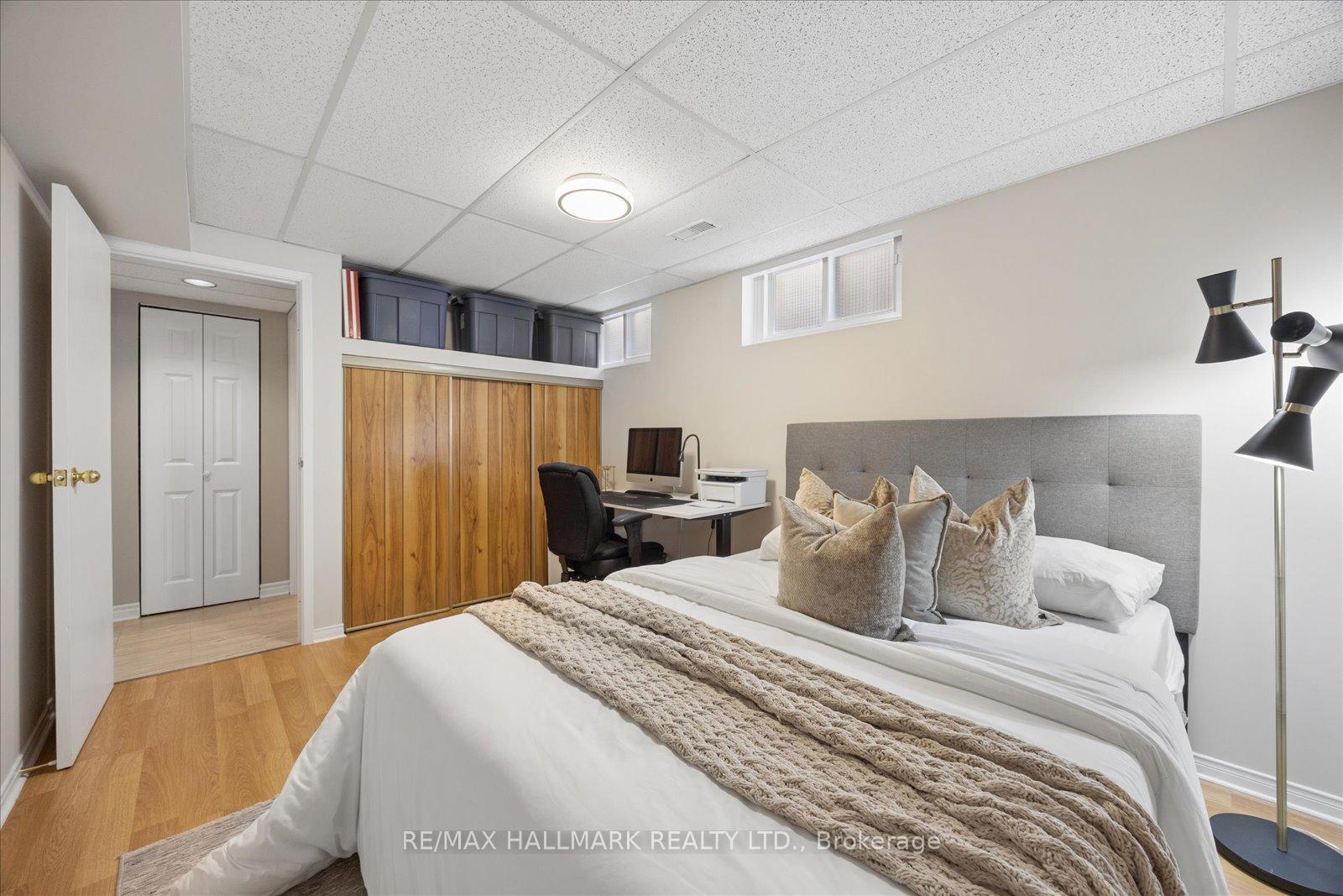 Photo 33 of 73 Fulbert Crescent, Scarborough, Agincourt South-Malvern West — HOMEH