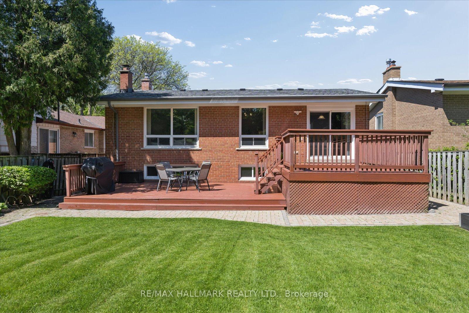 Photo 42 of 73 Fulbert Crescent, Scarborough, Agincourt South-Malvern West — HOMEH