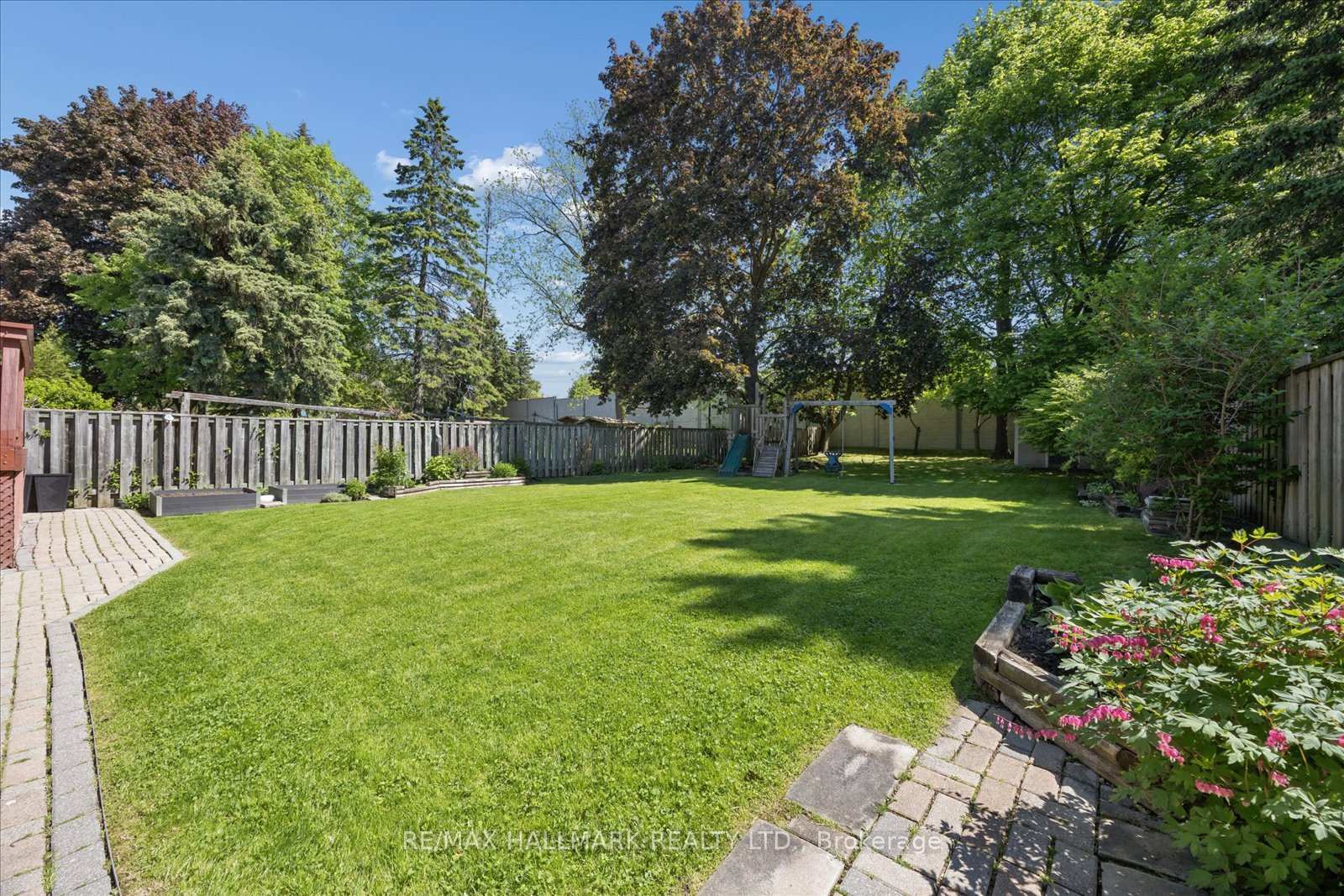 Photo 43 of 73 Fulbert Crescent, Scarborough, Agincourt South-Malvern West — HOMEH