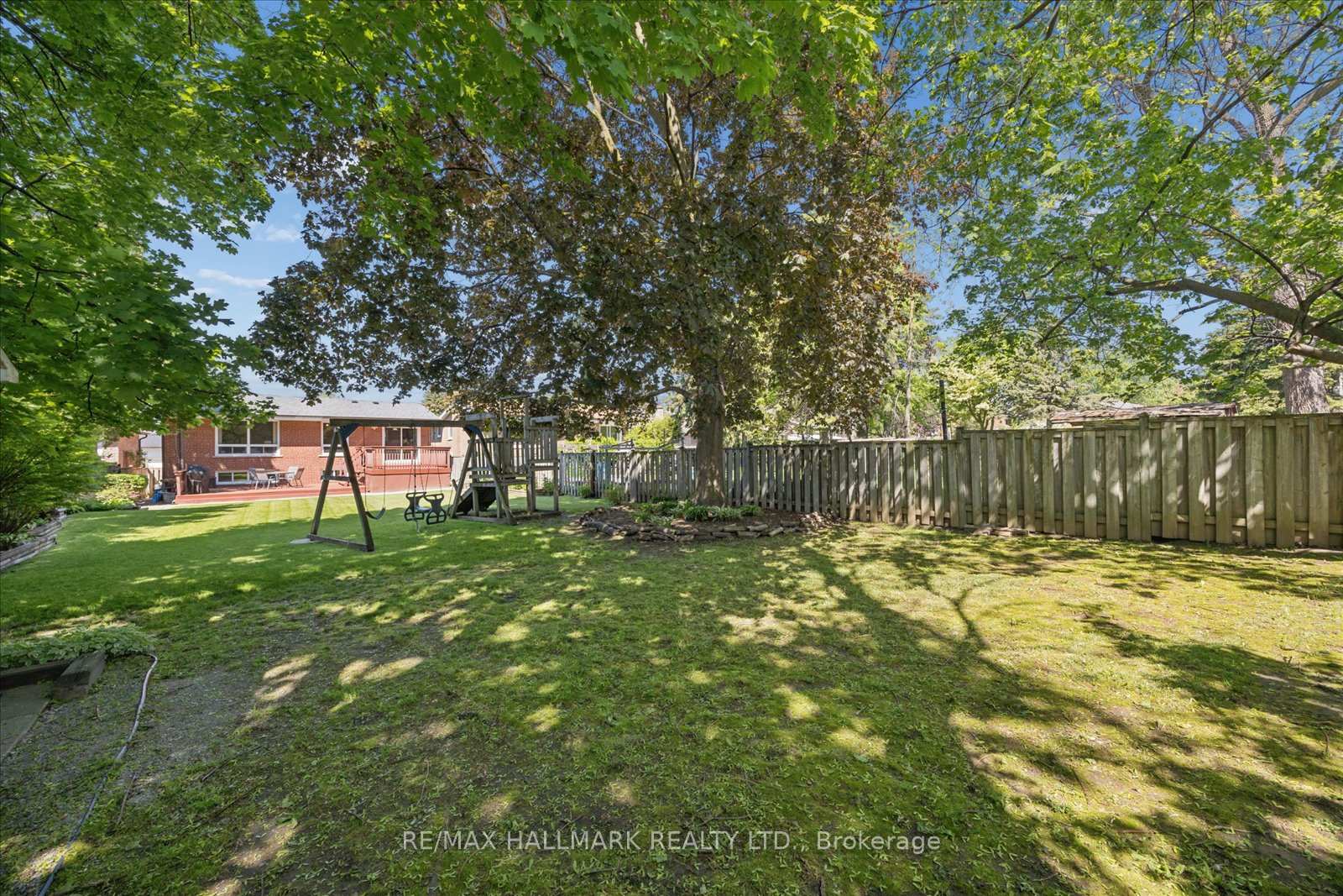 Photo 47 of 73 Fulbert Crescent, Scarborough, Agincourt South-Malvern West — HOMEH