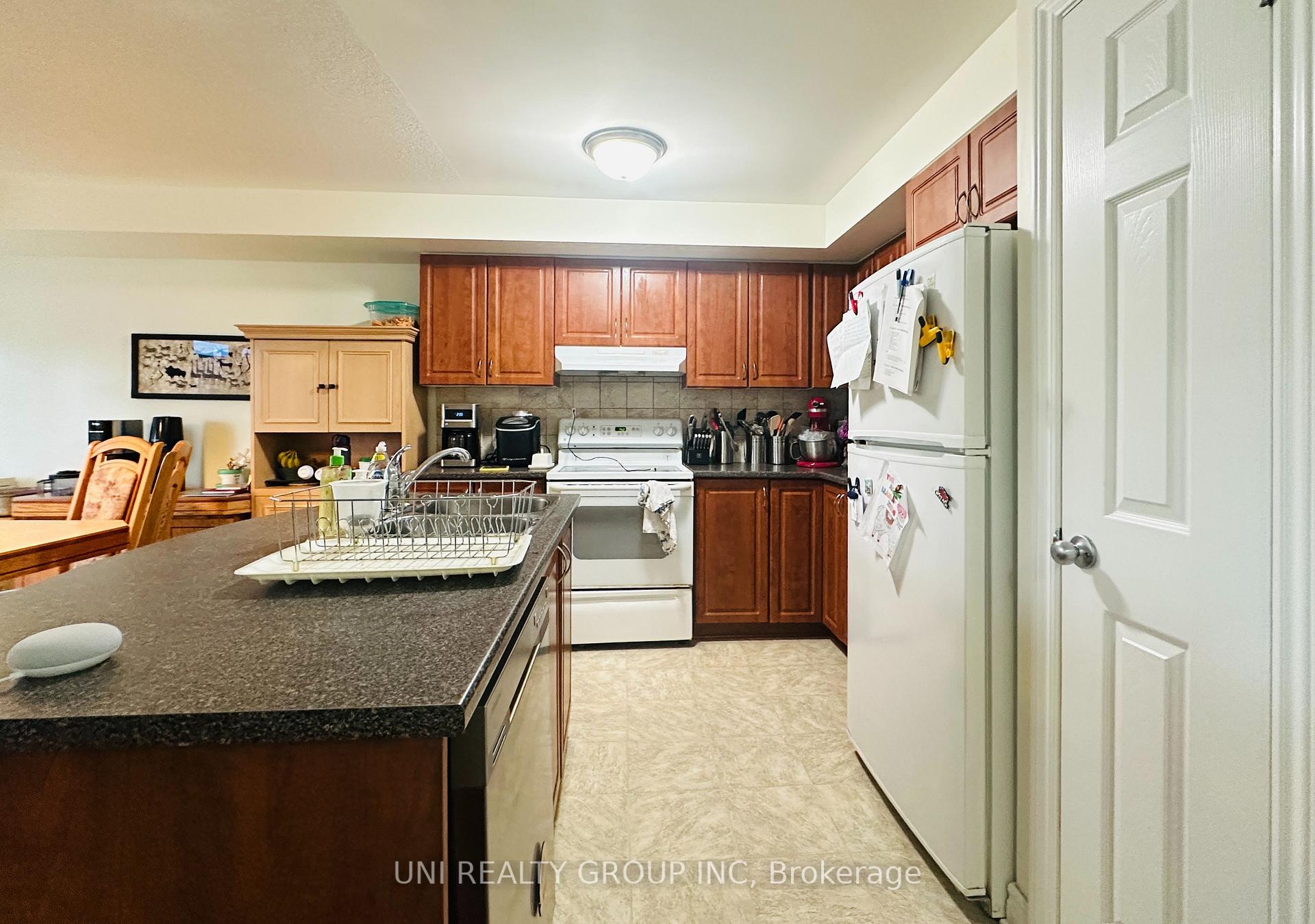 Photo 12 of Unit 6, 38 Barnstone Drive, Ottawa, Barrhaven East — HOMEH
