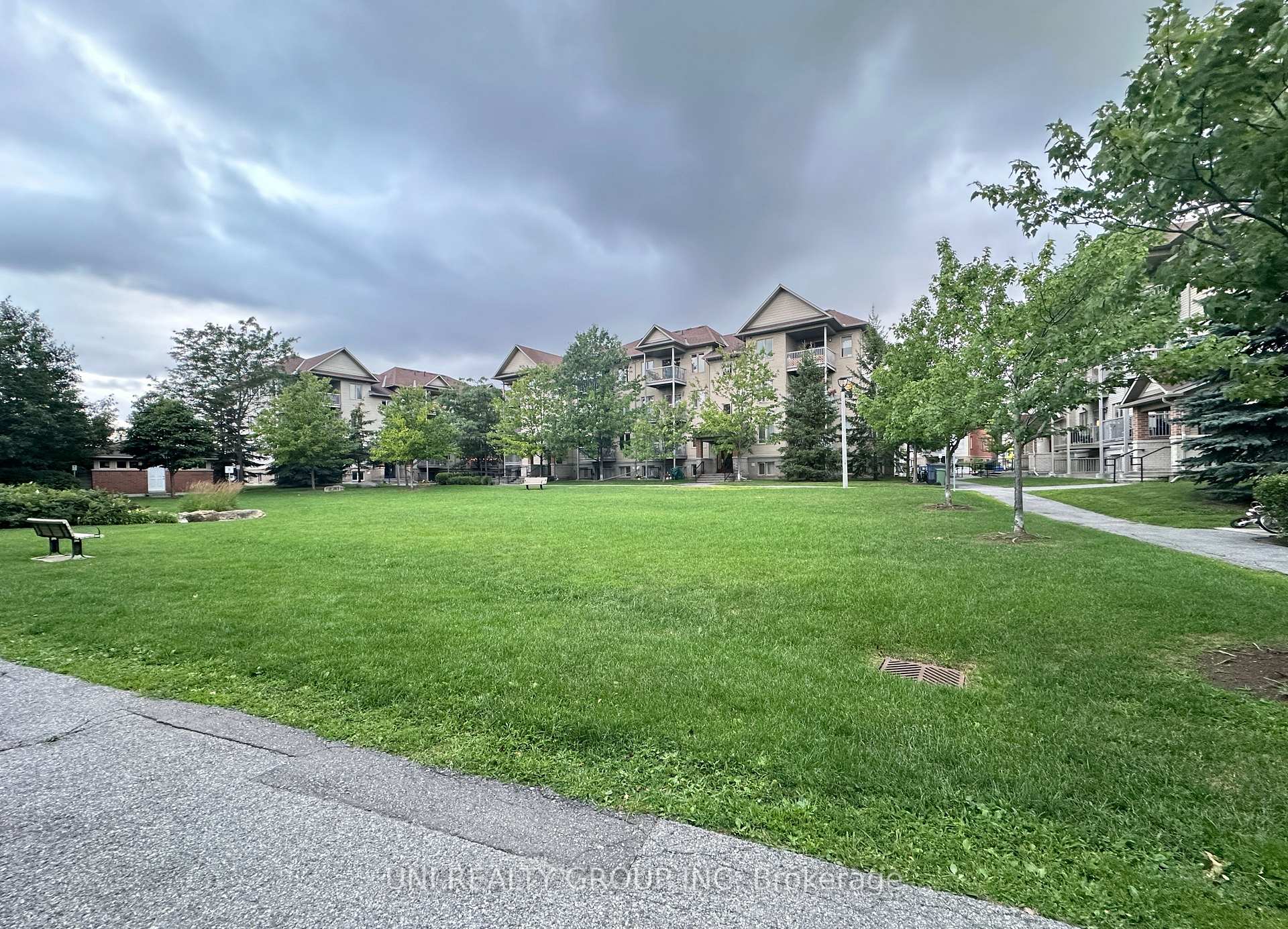 Photo 27 of Unit 6, 38 Barnstone Drive, Ottawa, Barrhaven East — HOMEH