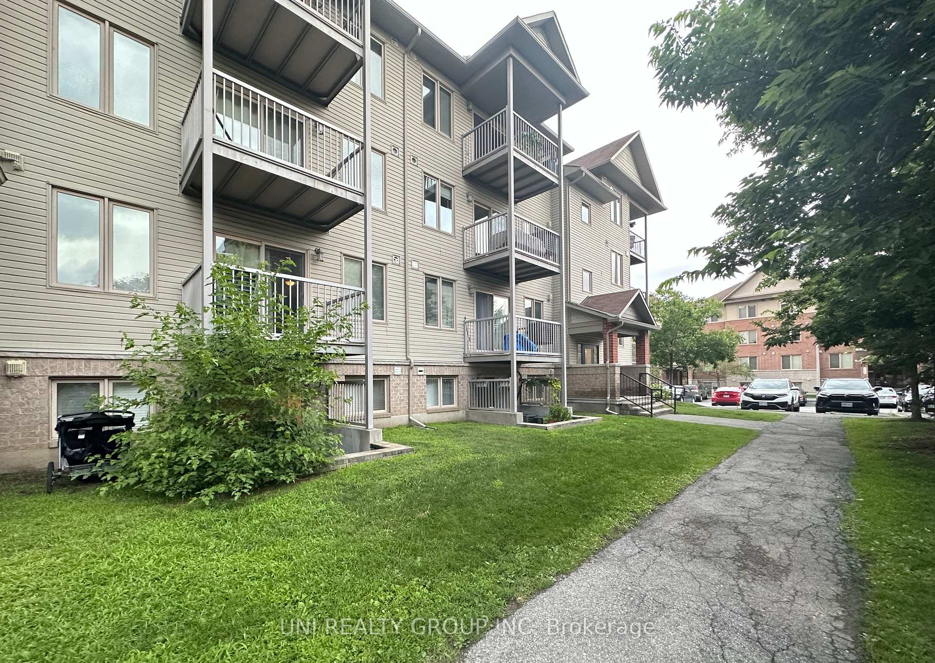 Photo 28 of Unit 6, 38 Barnstone Drive, Ottawa, Barrhaven East — HOMEH