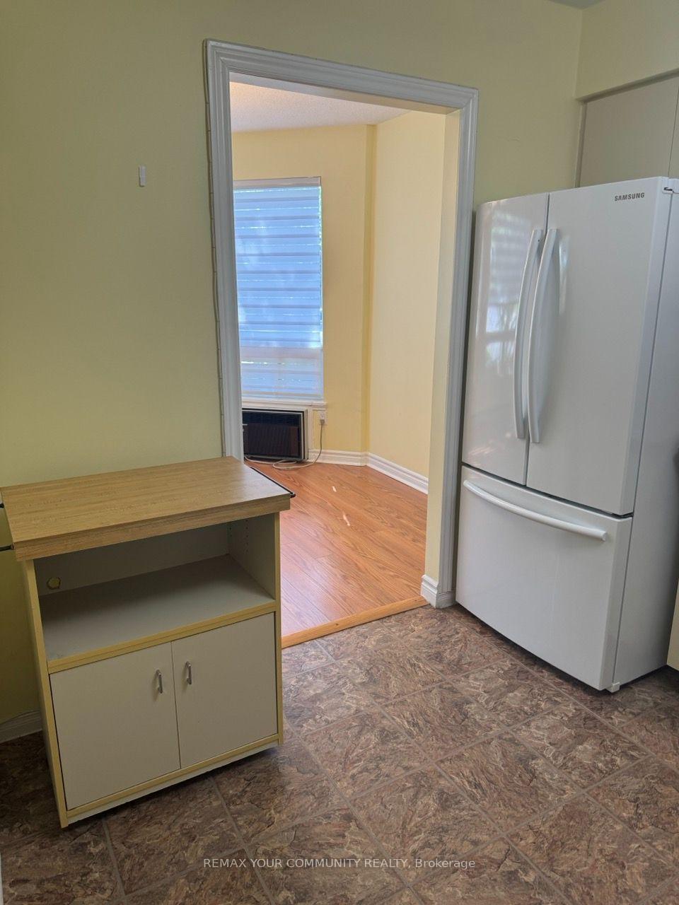 Photo 21 of Unit 104, 111 Grew Boulevard, Georgina, Sutton & Jackson's Point — HOMEH