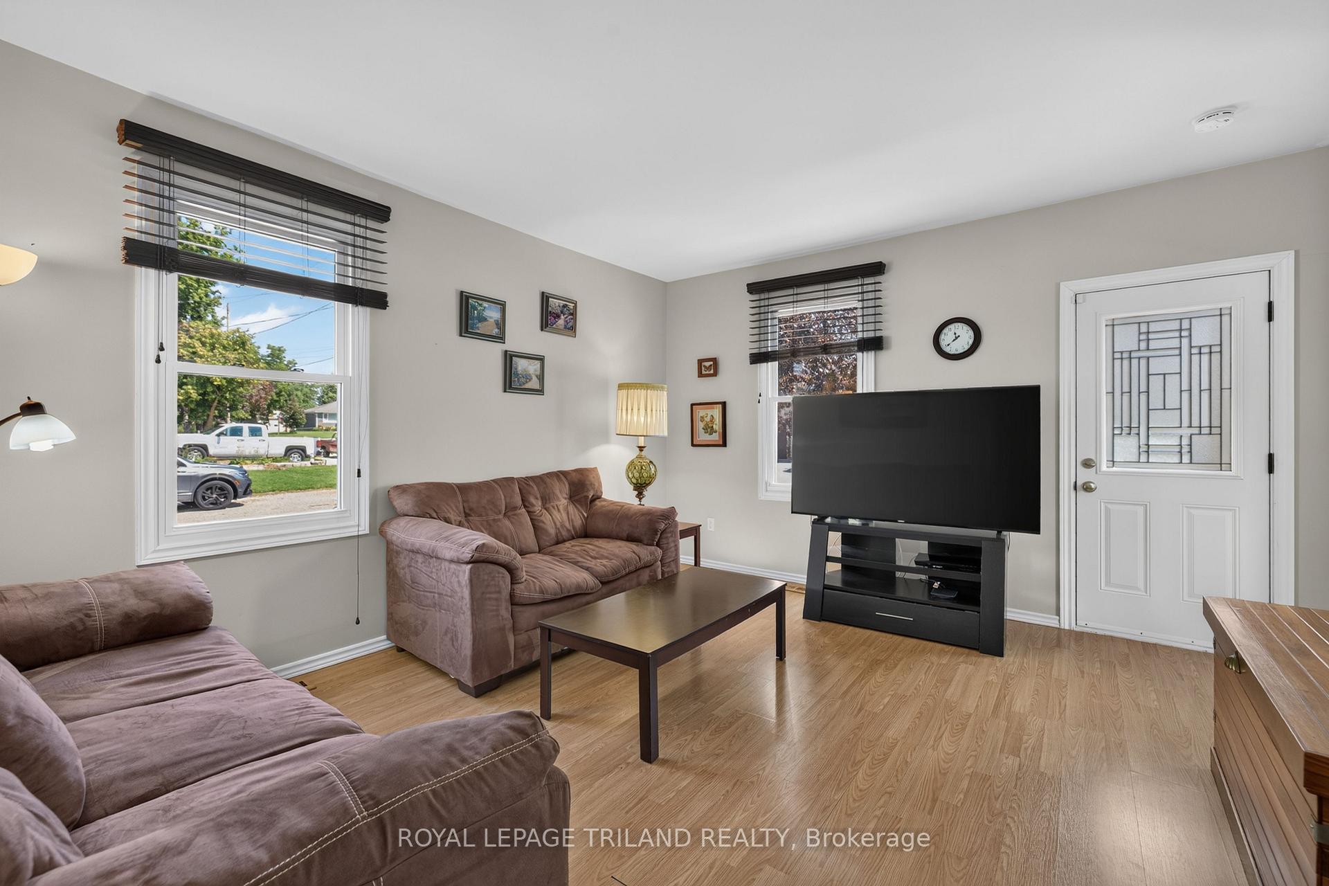 Photo 7 of 244 West Street, Central Elgin, Belmont — HOMEH