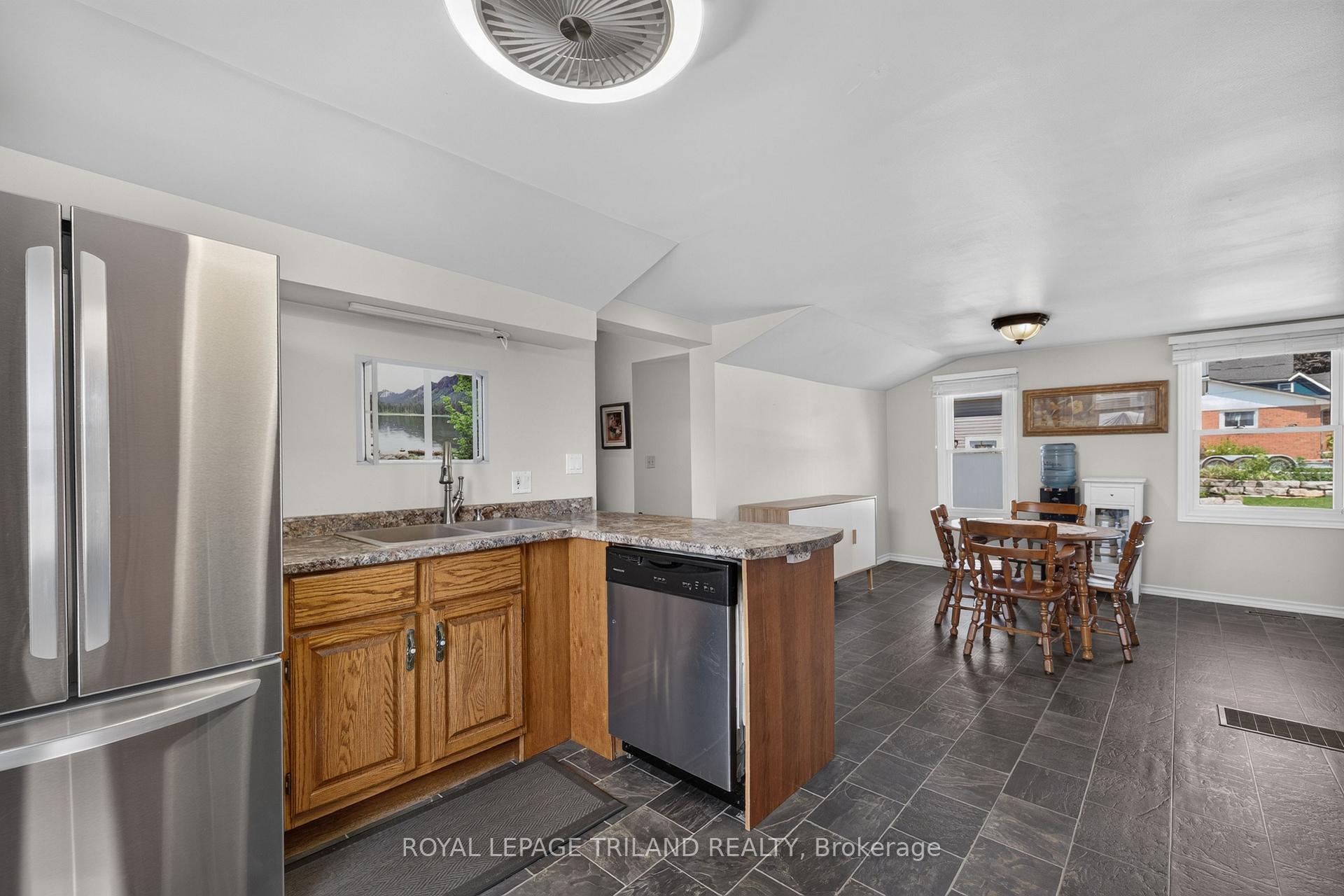 Photo 13 of 244 West Street, Central Elgin, Belmont — HOMEH