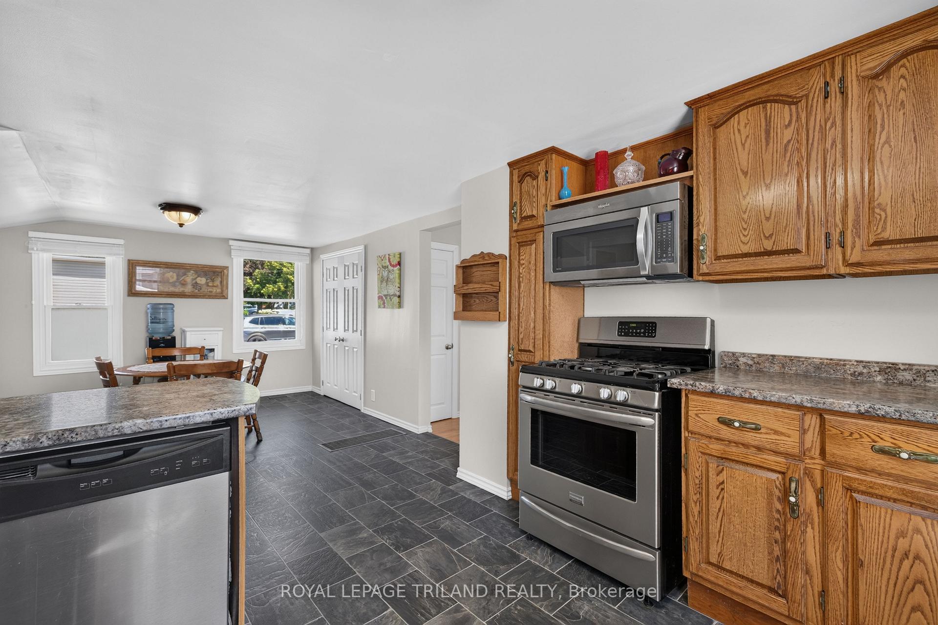 Photo 14 of 244 West Street, Central Elgin, Belmont — HOMEH