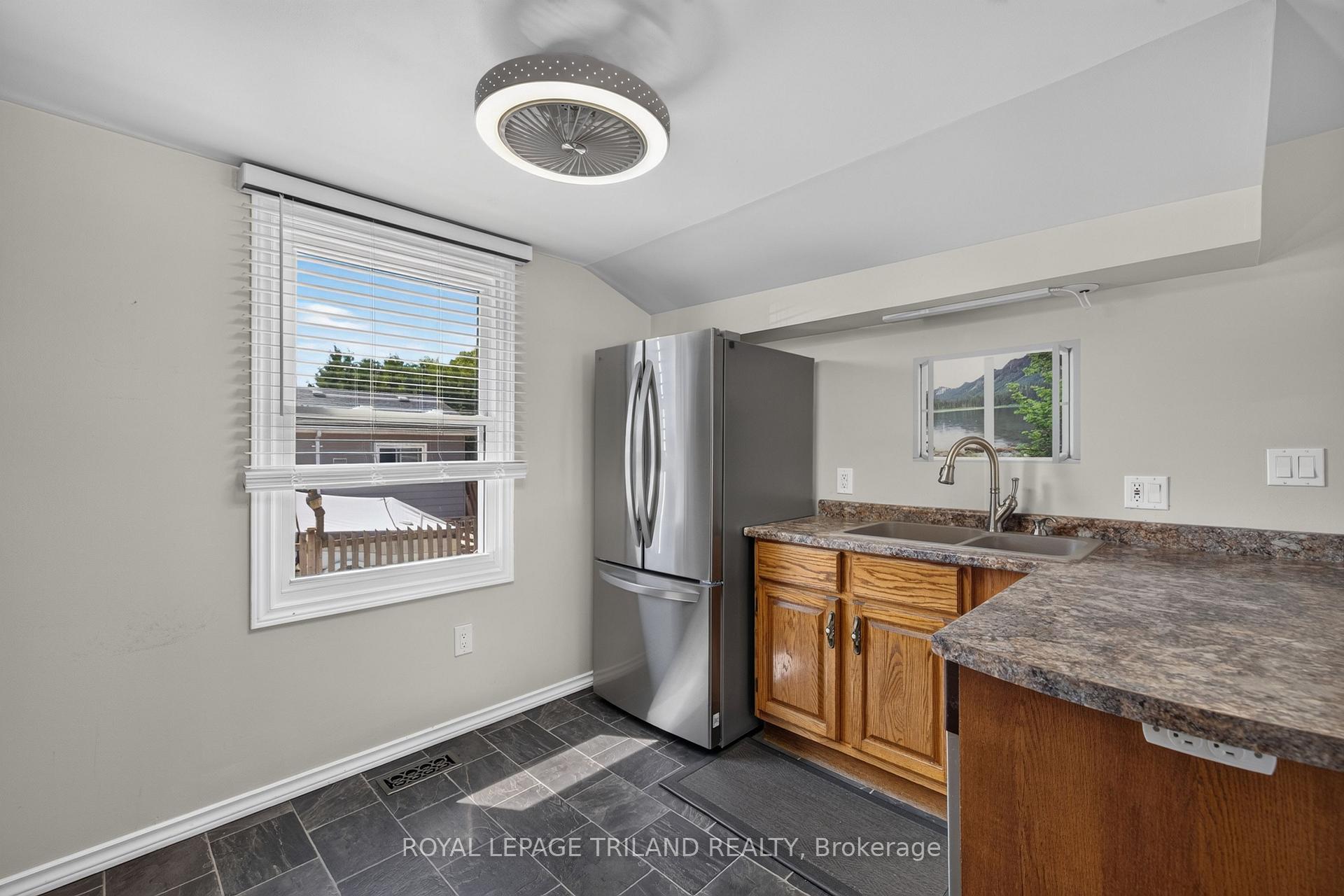 Photo 16 of 244 West Street, Central Elgin, Belmont — HOMEH