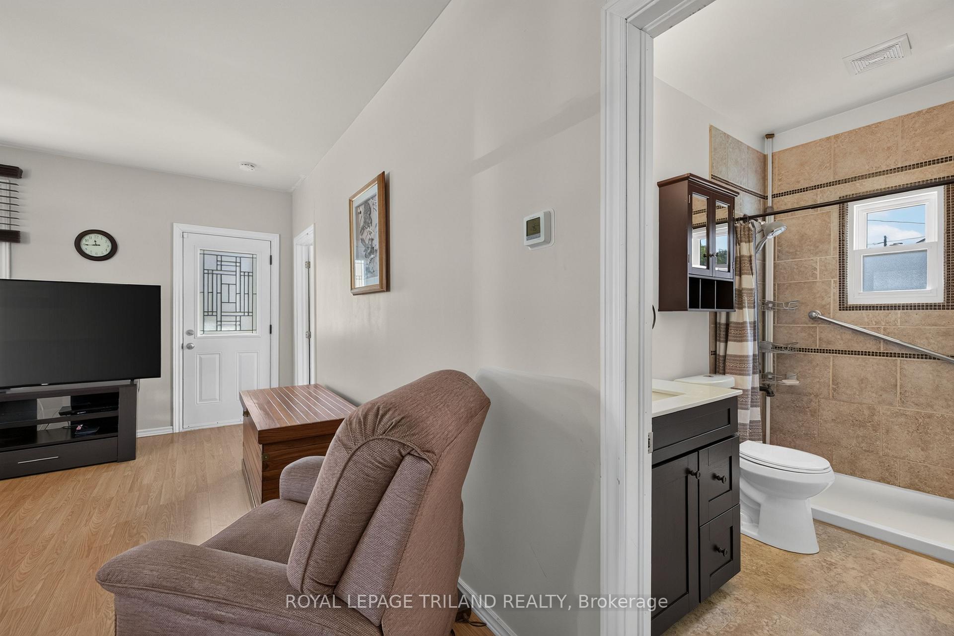 Photo 24 of 244 West Street, Central Elgin, Belmont — HOMEH