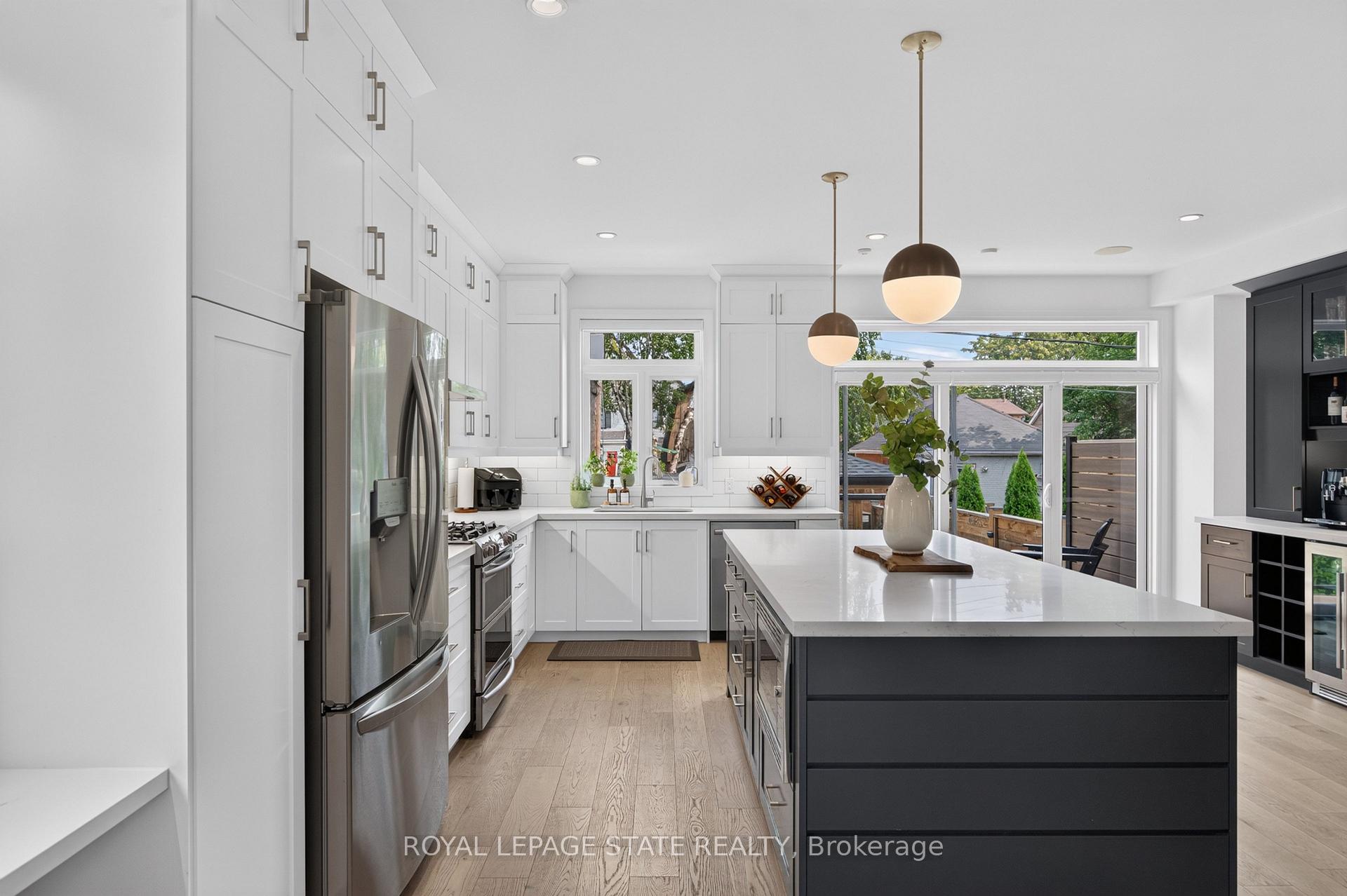 Photo 14 of 206 Canada Street, Hamilton, Kirkendall — HOMEH