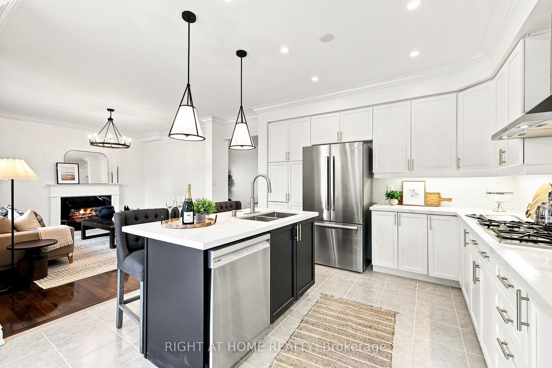 Photo 14 of 179 Cachet Boulevard, Whitby, Brooklin — HOMEH