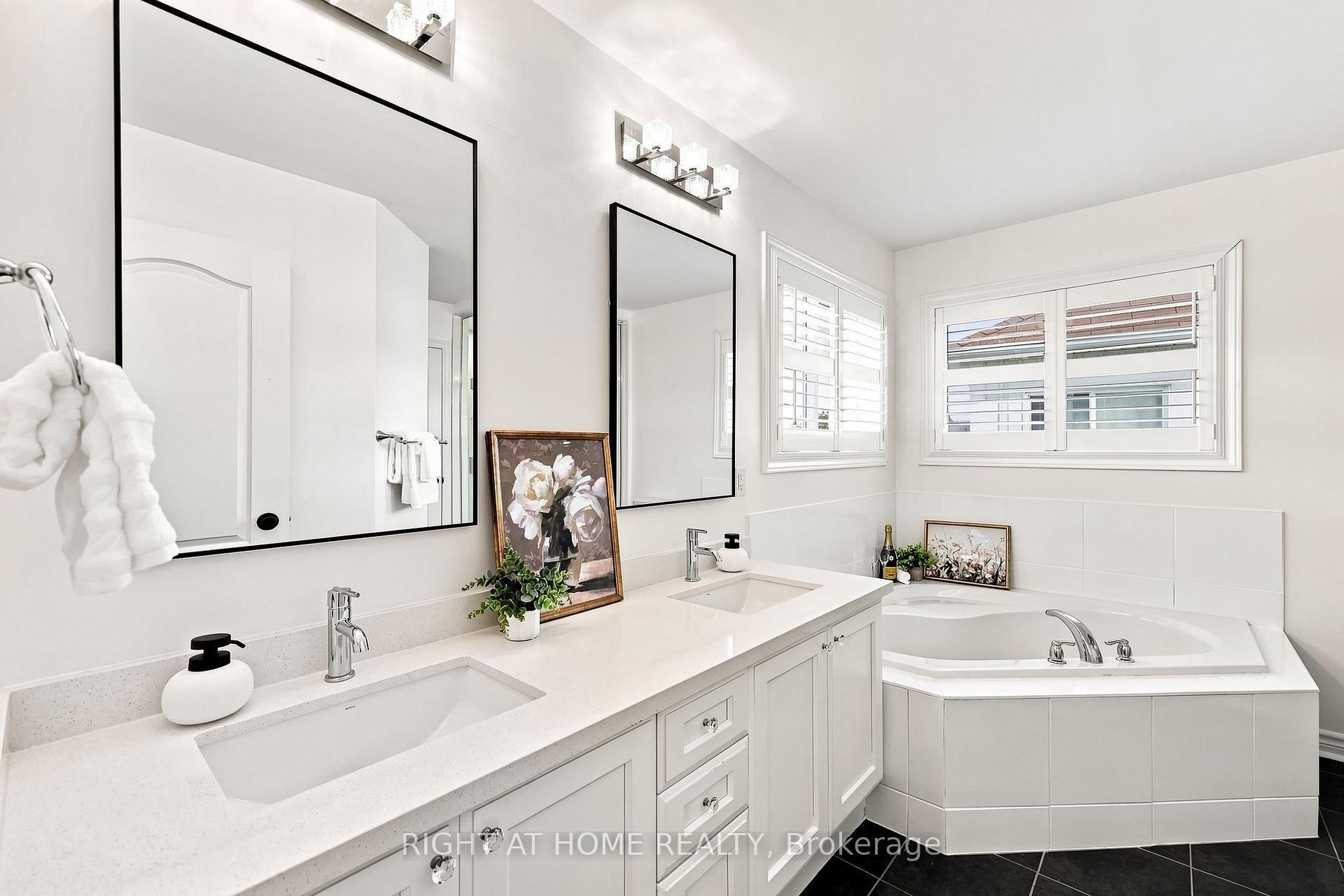 Photo 21 of 179 Cachet Boulevard, Whitby, Brooklin — HOMEH