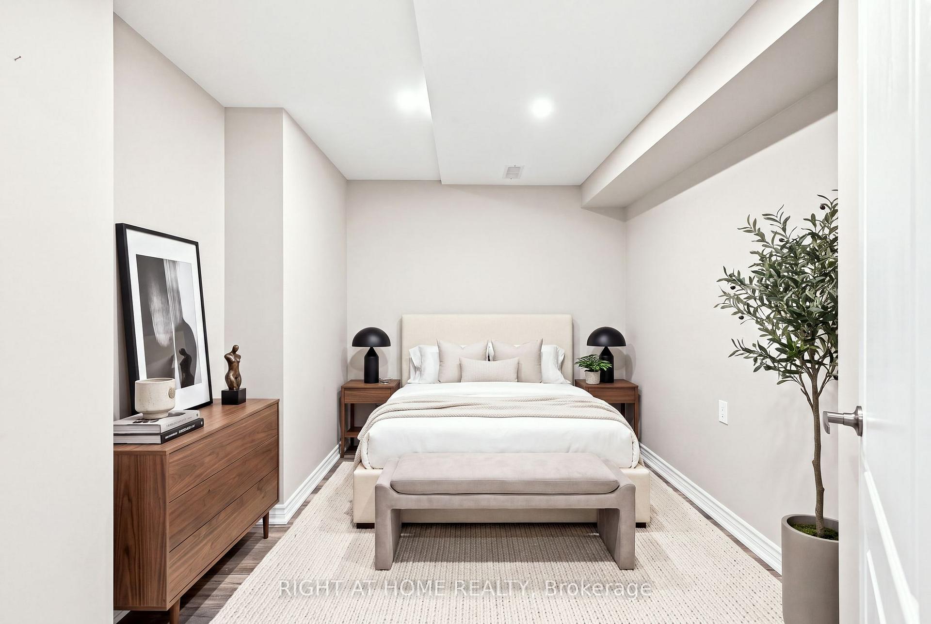 Photo 35 of 179 Cachet Boulevard, Whitby, Brooklin — HOMEH