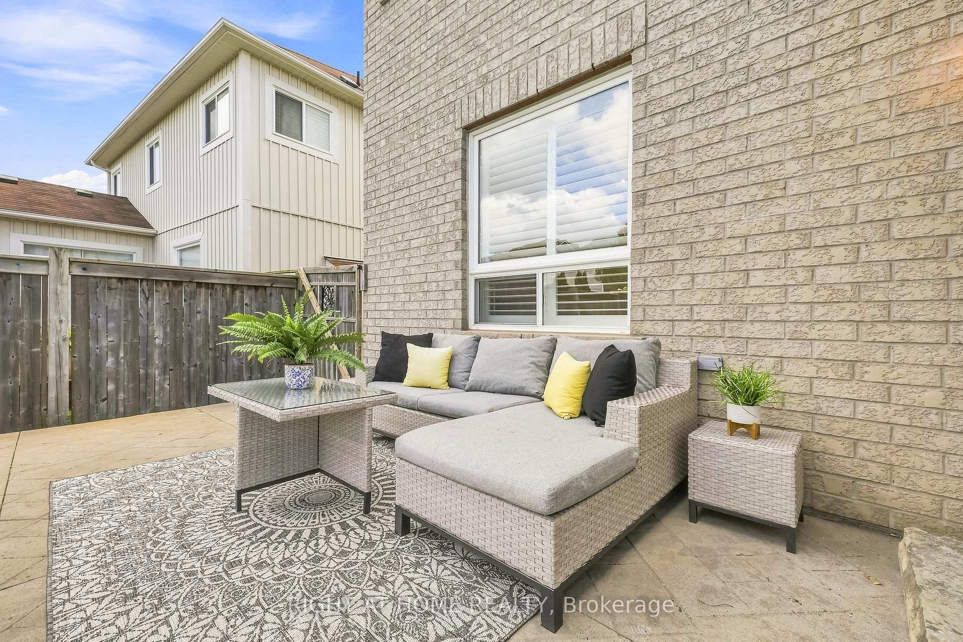 Photo 38 of 179 Cachet Boulevard, Whitby, Brooklin — HOMEH