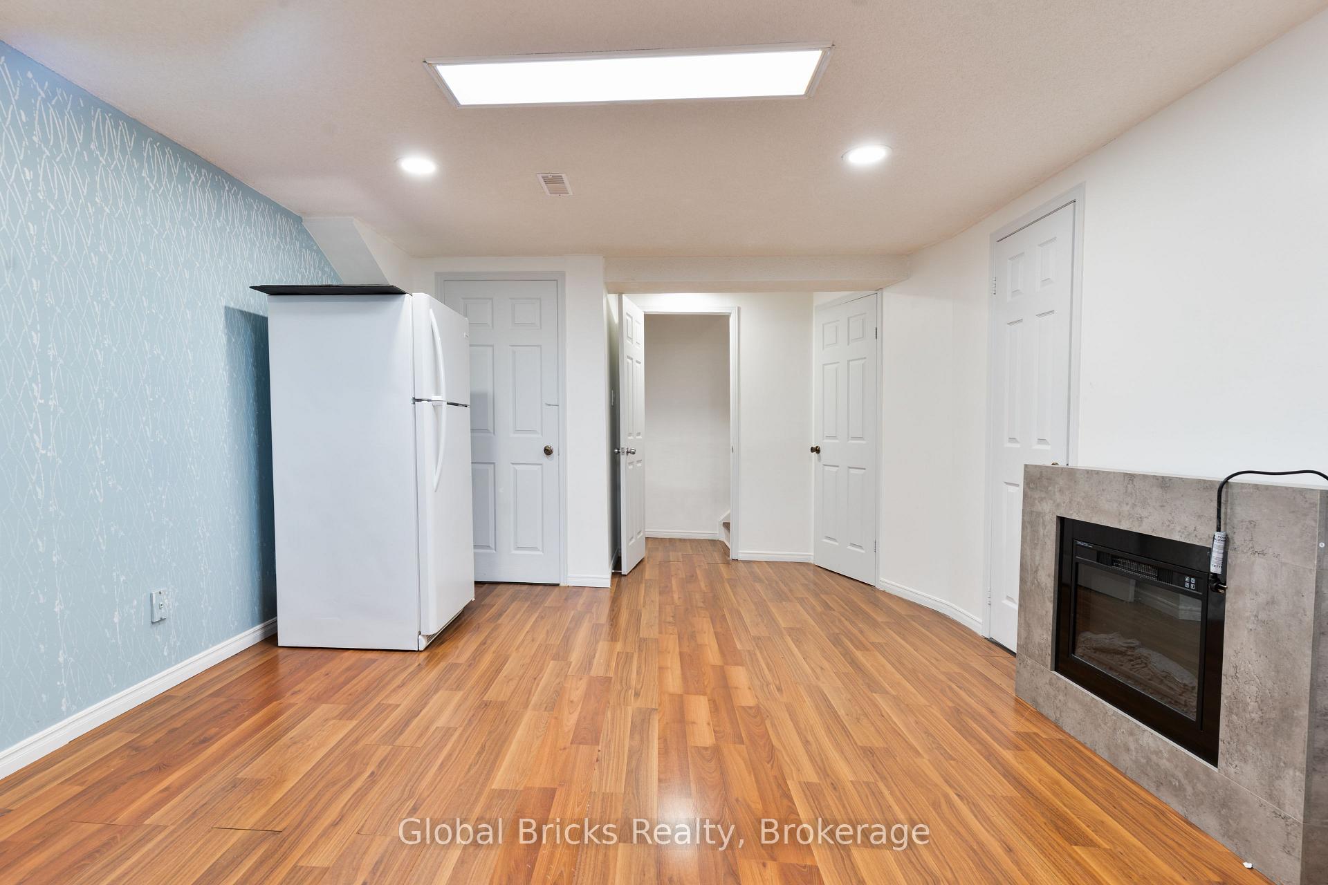 Photo 24 of 85 Millstone Drive, Brampton, Fletcher's Creek South — HOMEH