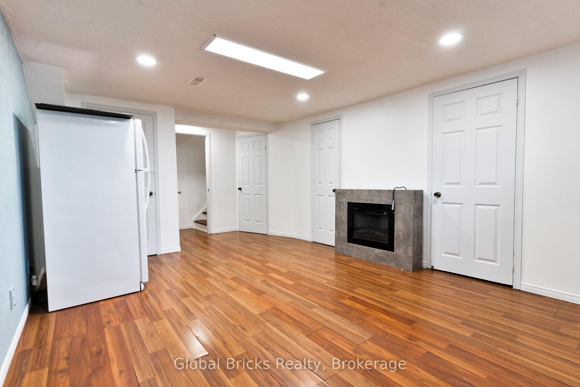 Photo 25 of 85 Millstone Drive, Brampton, Fletcher's Creek South — HOMEH
