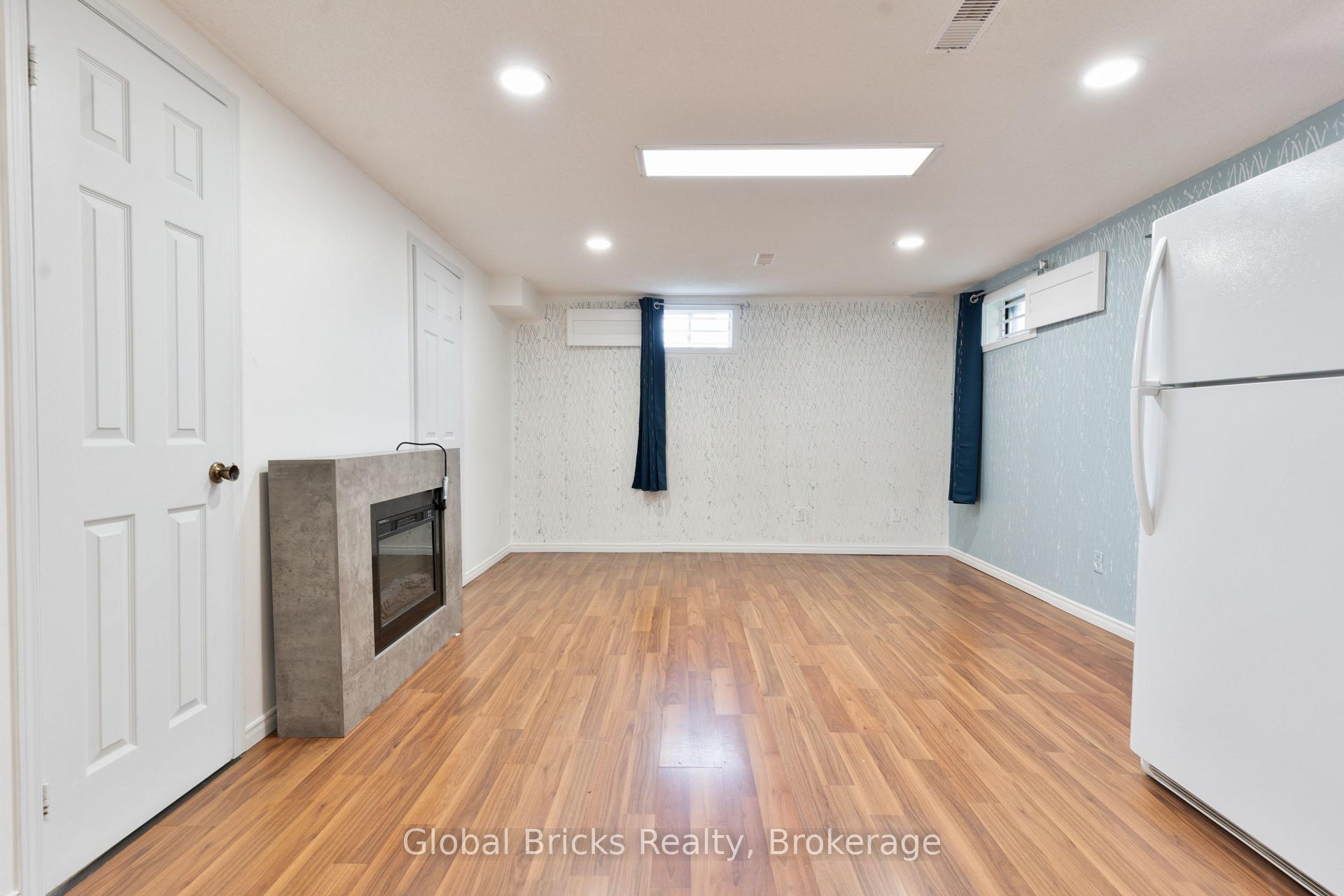 Photo 26 of 85 Millstone Drive, Brampton, Fletcher's Creek South — HOMEH