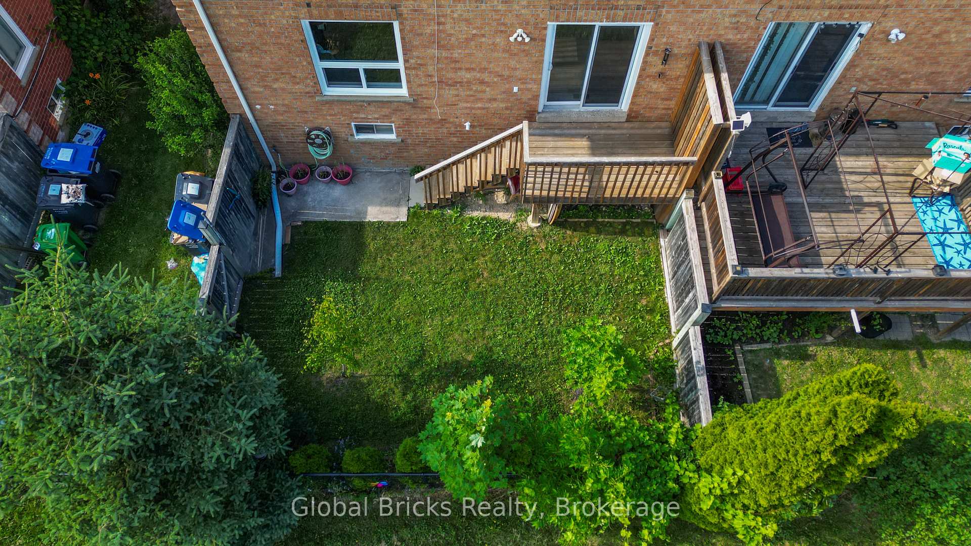 Photo 35 of 85 Millstone Drive, Brampton, Fletcher's Creek South — HOMEH