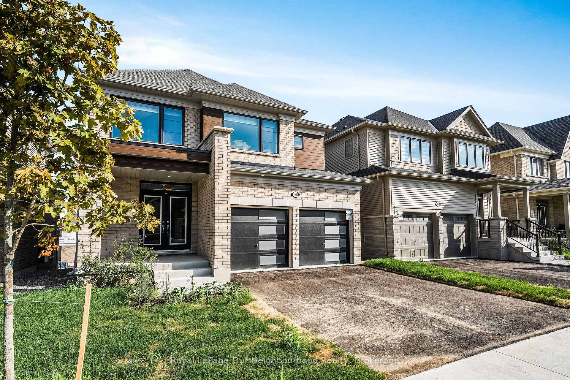 Photo 2 of 1066 Denton Drive, Cobourg — HOMEH