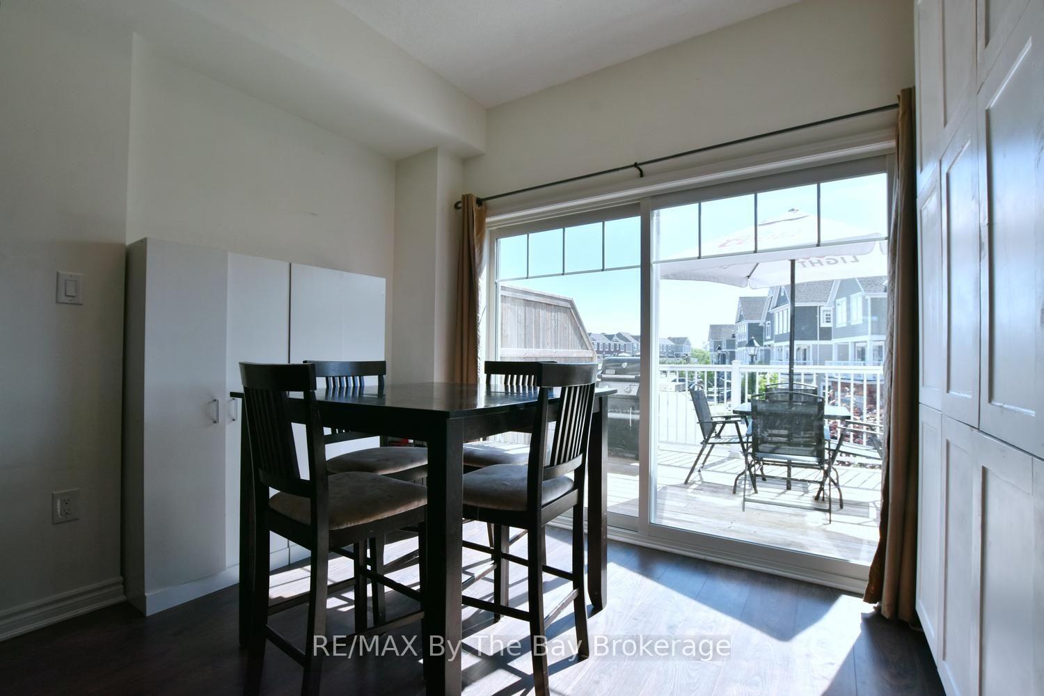 Photo 22 of 16 Village Gate Drive, Wasaga Beach — HOMEH