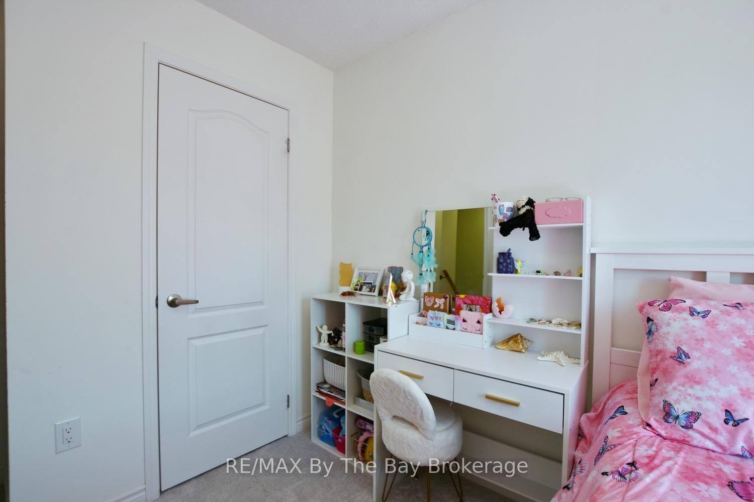 Photo 41 of 16 Village Gate Drive, Wasaga Beach — HOMEH