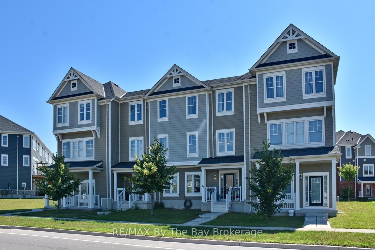 Photo 47 of 16 Village Gate Drive, Wasaga Beach — HOMEH