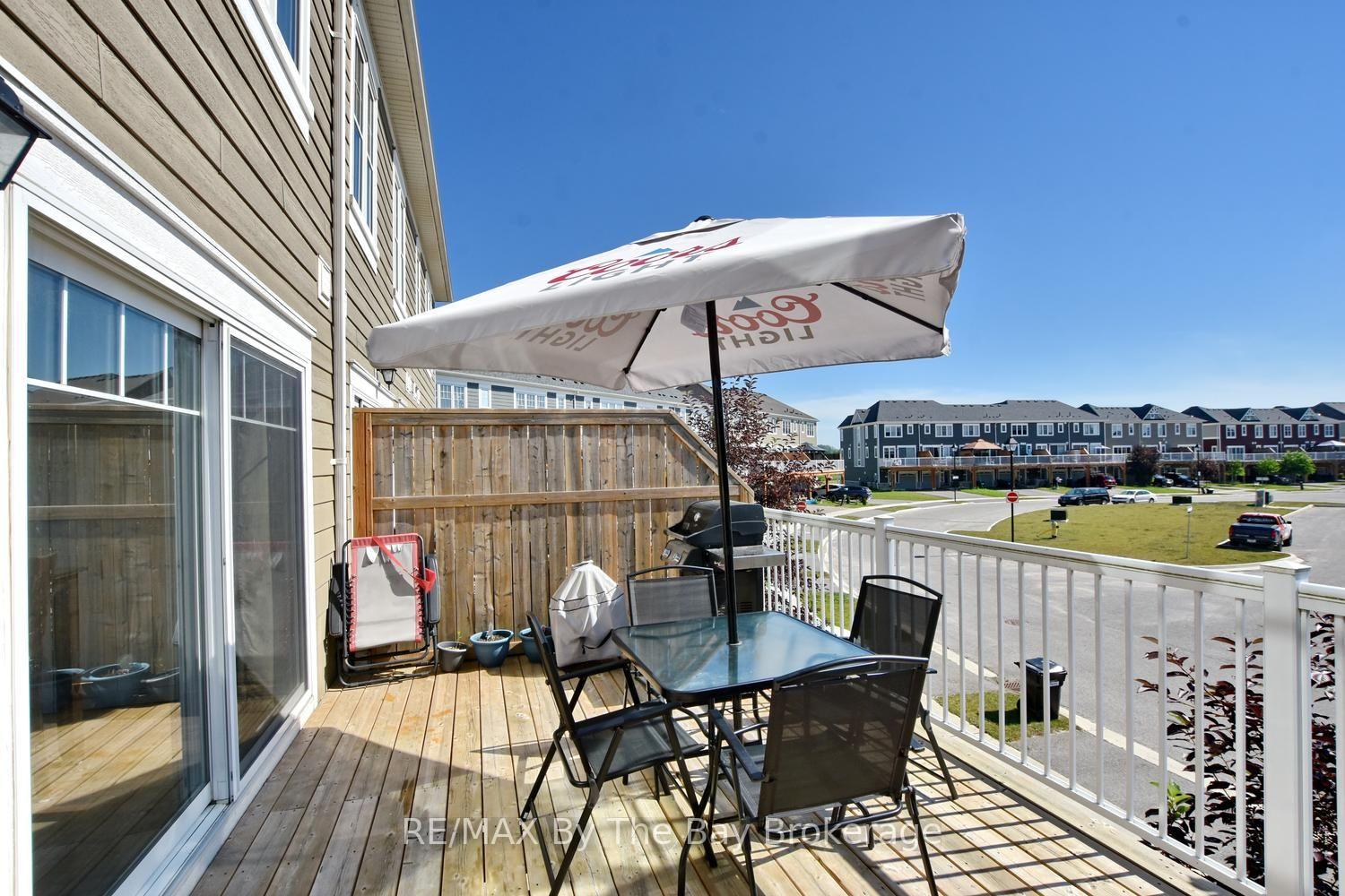 Photo 50 of 16 Village Gate Drive, Wasaga Beach — HOMEH