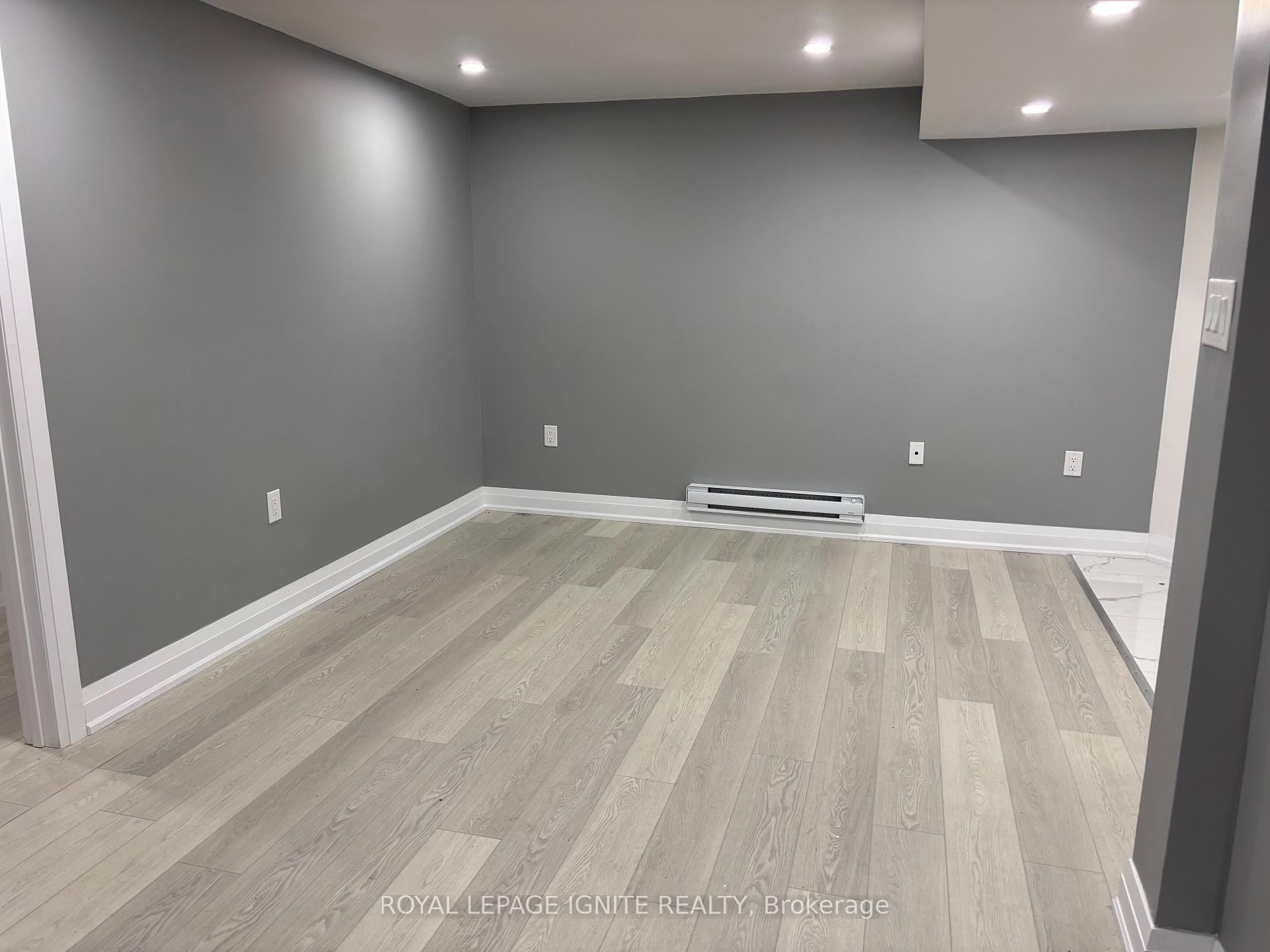 Photo 6 of 308 Callaghan Crescent, Oakville, River Oaks — HOMEH