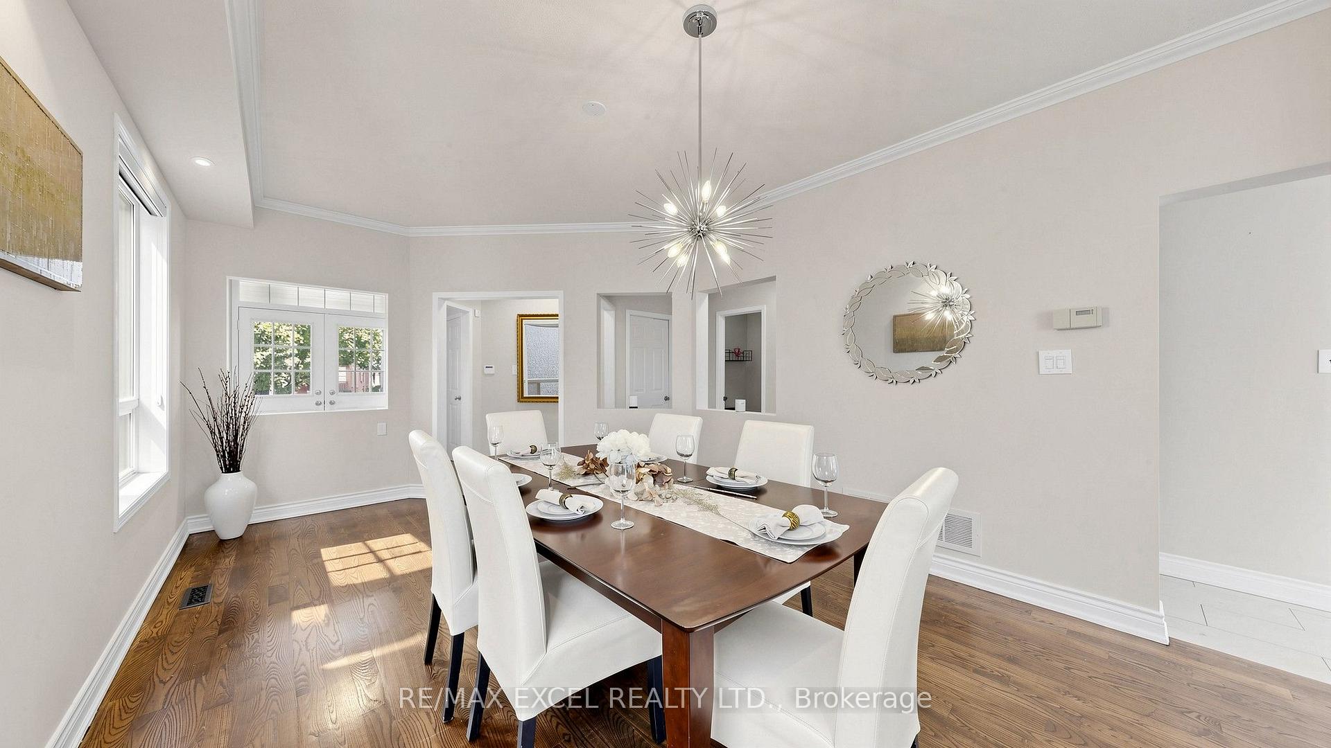 Photo 14 of 29 Bentwood Crescent, Vaughan, Patterson — HOMEH