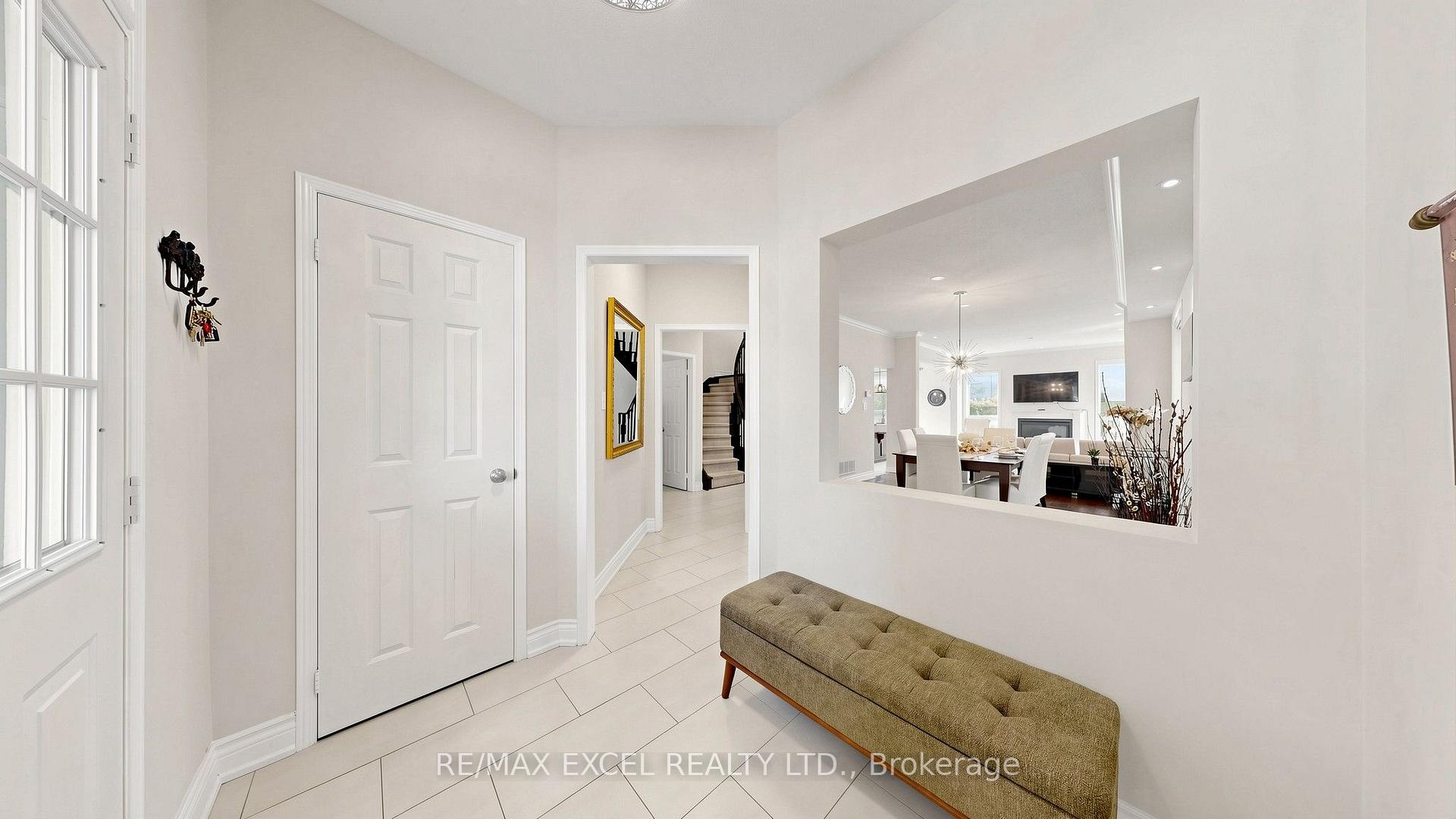 Photo 17 of 29 Bentwood Crescent, Vaughan, Patterson — HOMEH