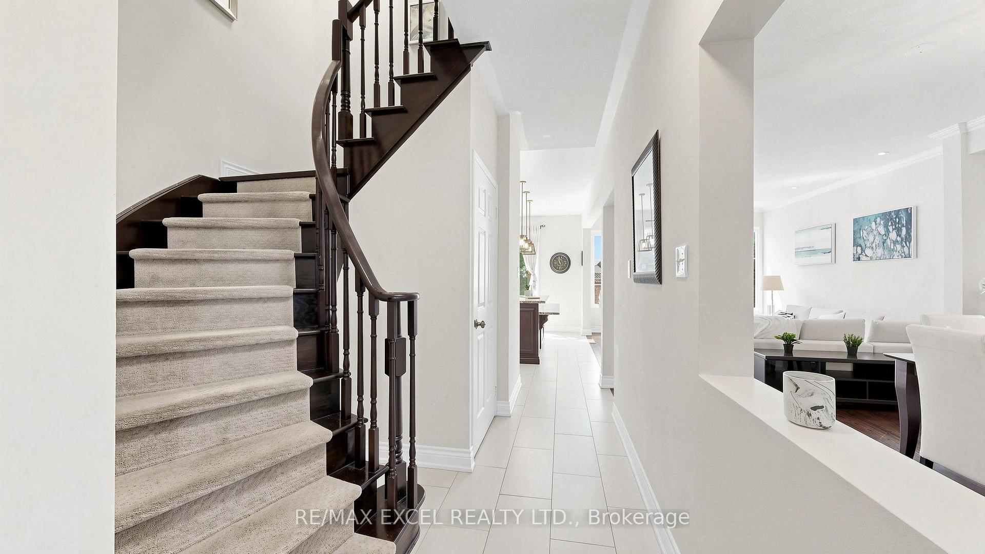Photo 19 of 29 Bentwood Crescent, Vaughan, Patterson — HOMEH
