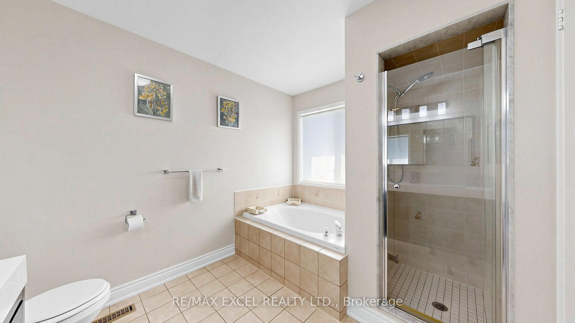 Photo 26 of 29 Bentwood Crescent, Vaughan, Patterson — HOMEH