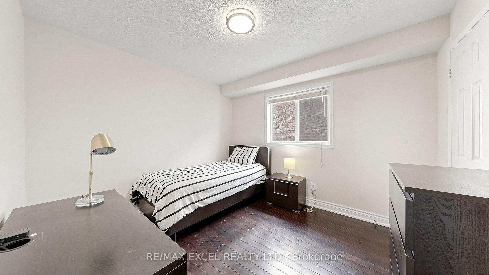 Photo 27 of 29 Bentwood Crescent, Vaughan, Patterson — HOMEH