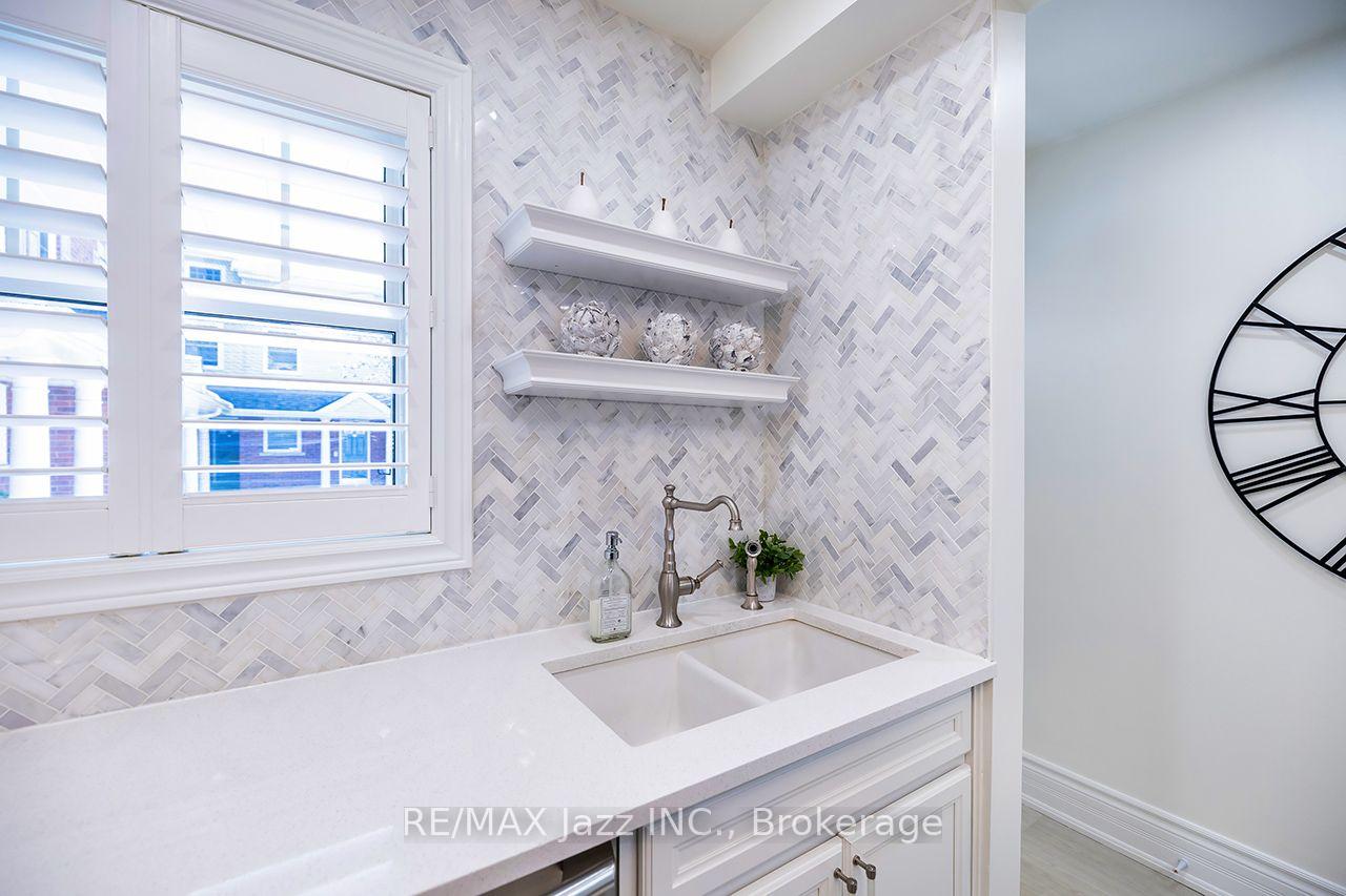 Photo 8 of Unit G4, 1669 Nash Road, Clarington, Courtice — HOMEH