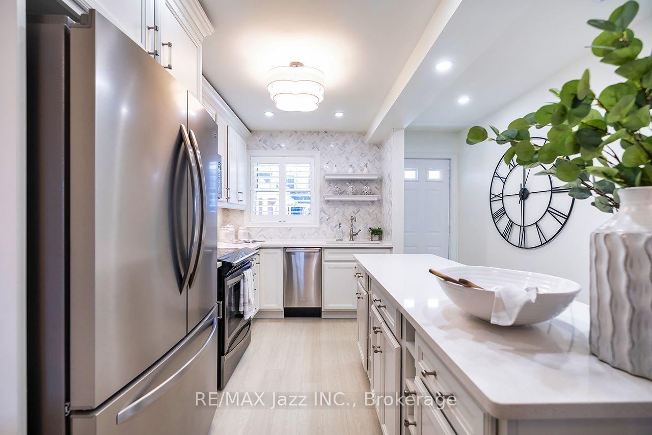 Photo 9 of Unit G4, 1669 Nash Road, Clarington, Courtice — HOMEH