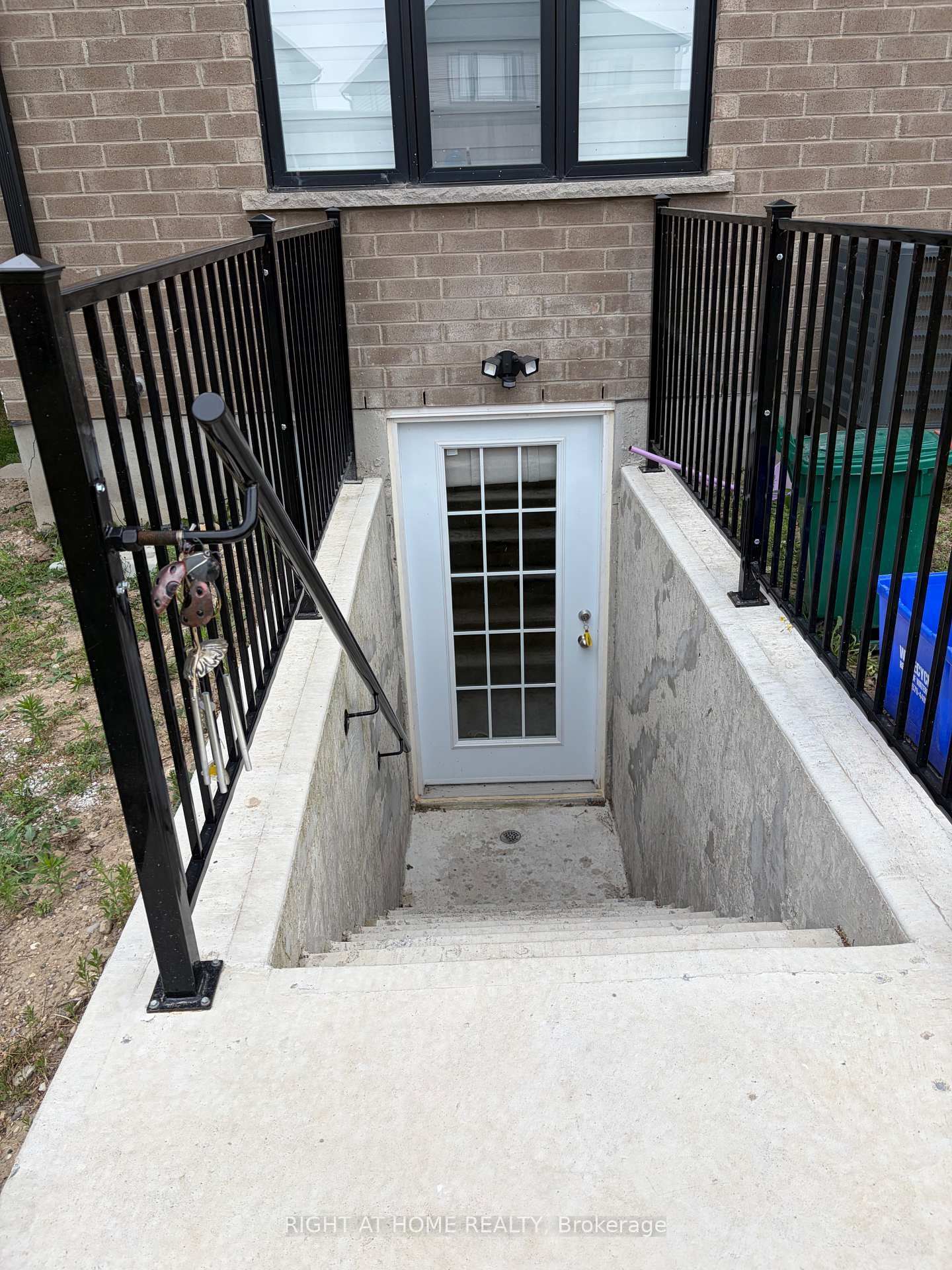 Photo 3 of Unit Basement, 156 Otterbein Road, Kitchener, Grand River North — HOMEH