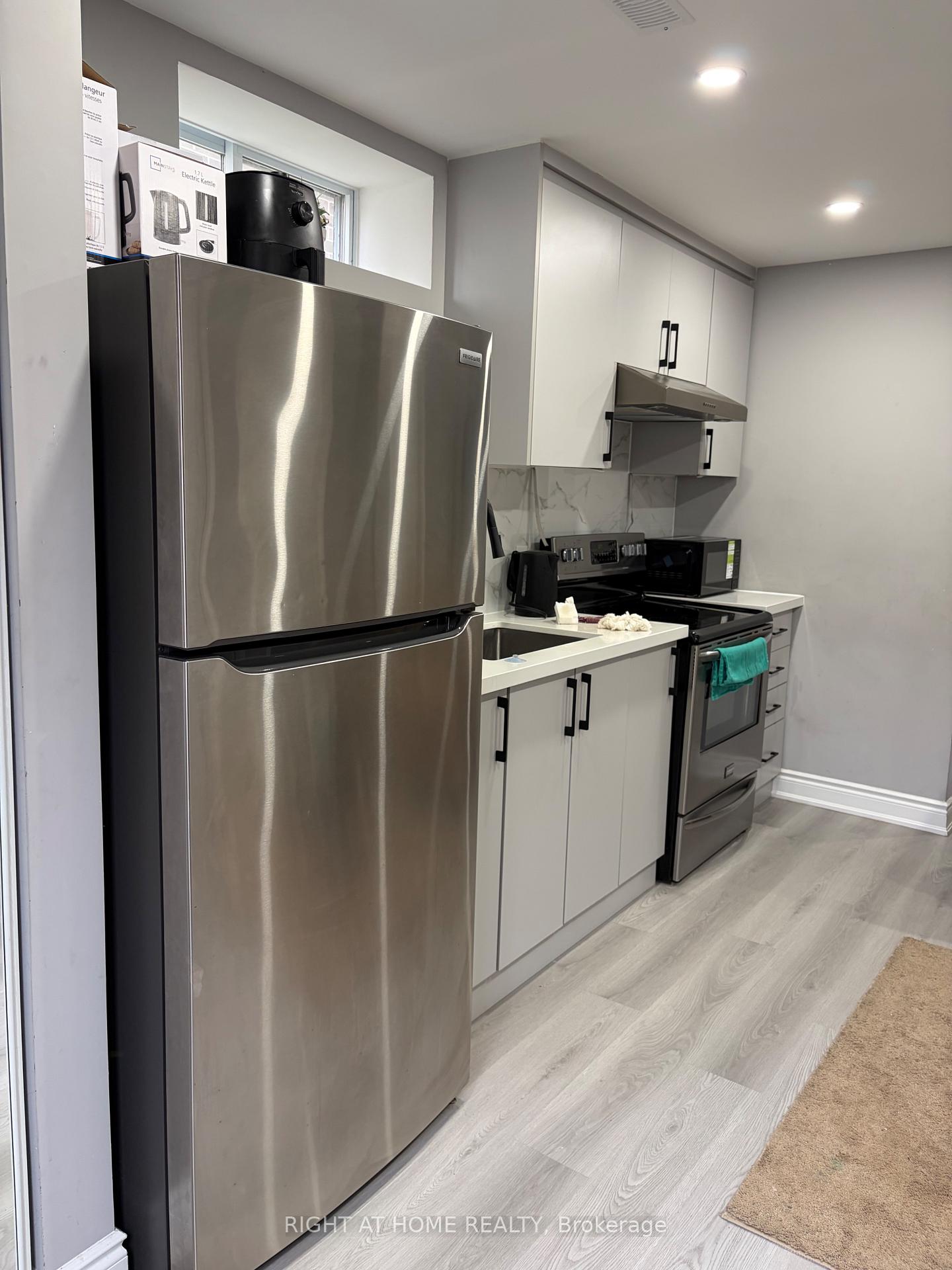 Photo 7 of Unit Basement, 156 Otterbein Road, Kitchener, Grand River North — HOMEH
