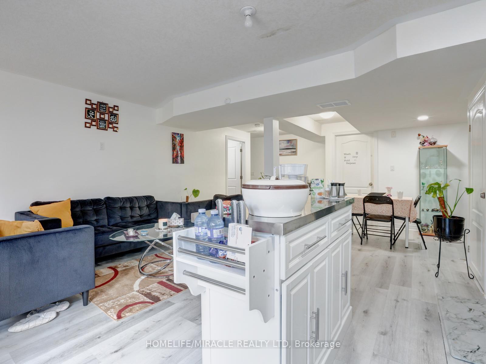 Photo 40 of 584 Pinery Trail, Waterloo, Conservation Meadows — HOMEH